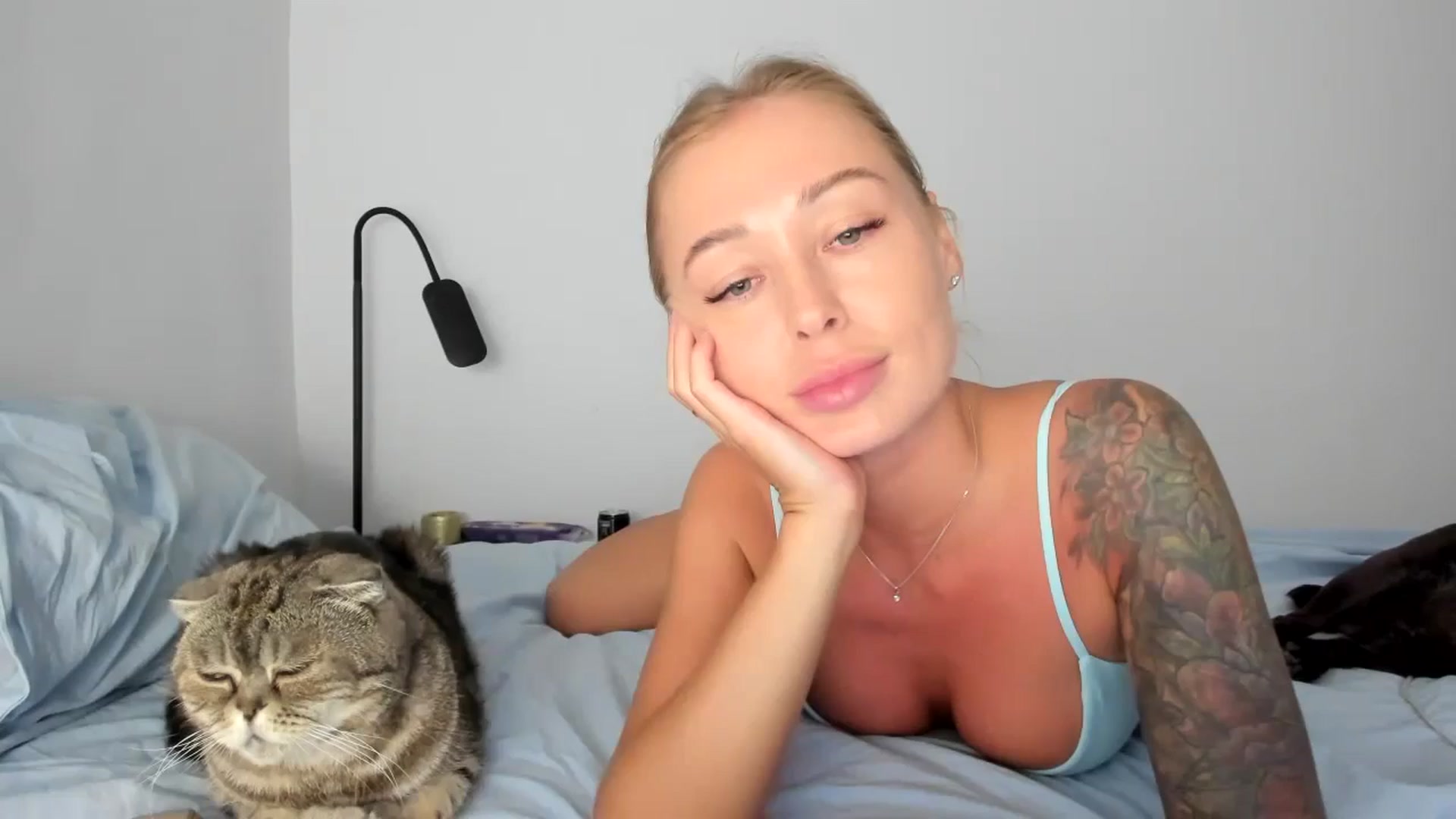 Gallery image thumbnail from AAA_Yas's myfreecams stream on, 05/17/2024, 19:35 image 10 of 20