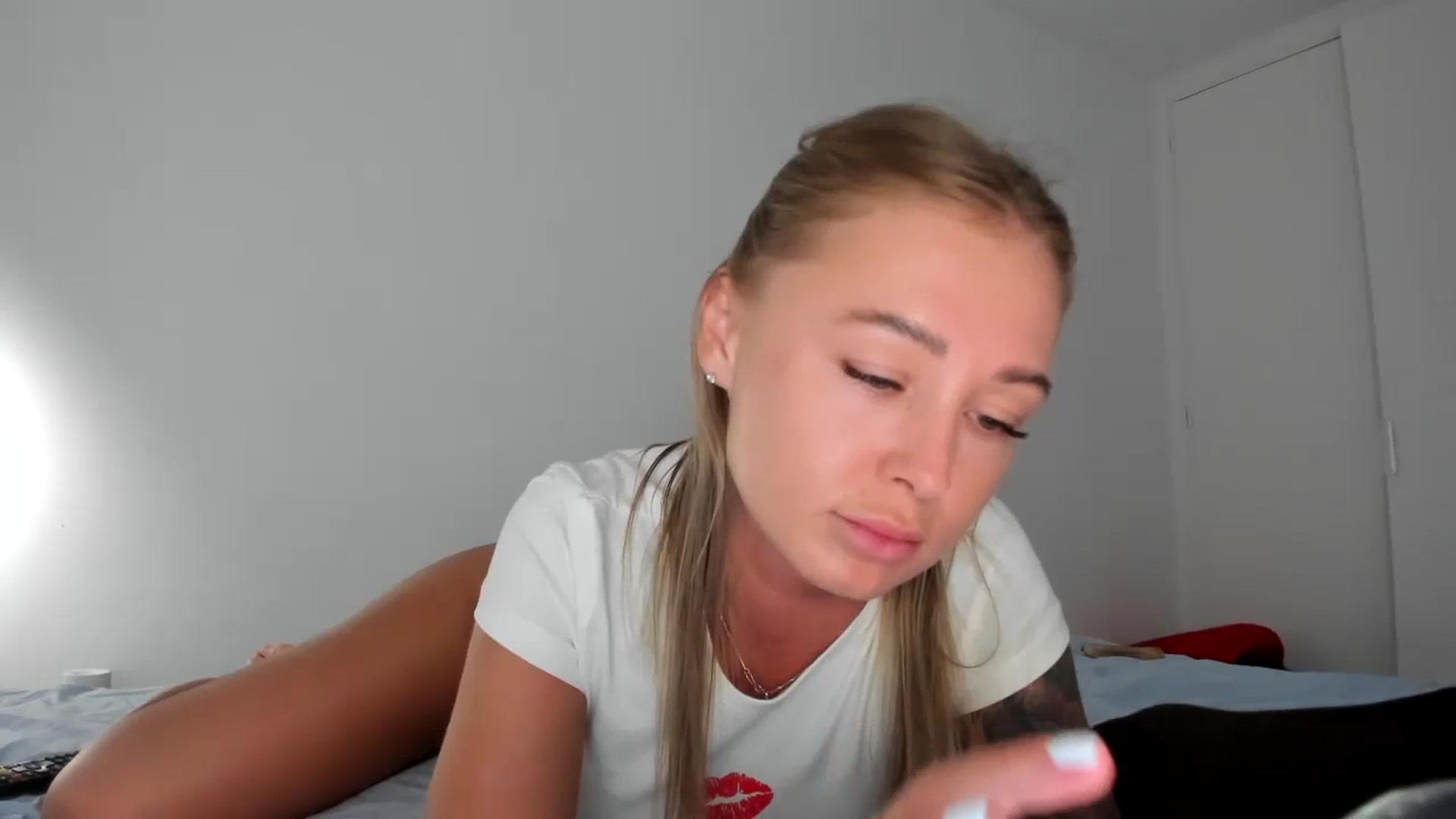 Gallery image thumbnail from AAA_Yas's myfreecams stream on, 05/18/2024, 18:25 image 2 of 20