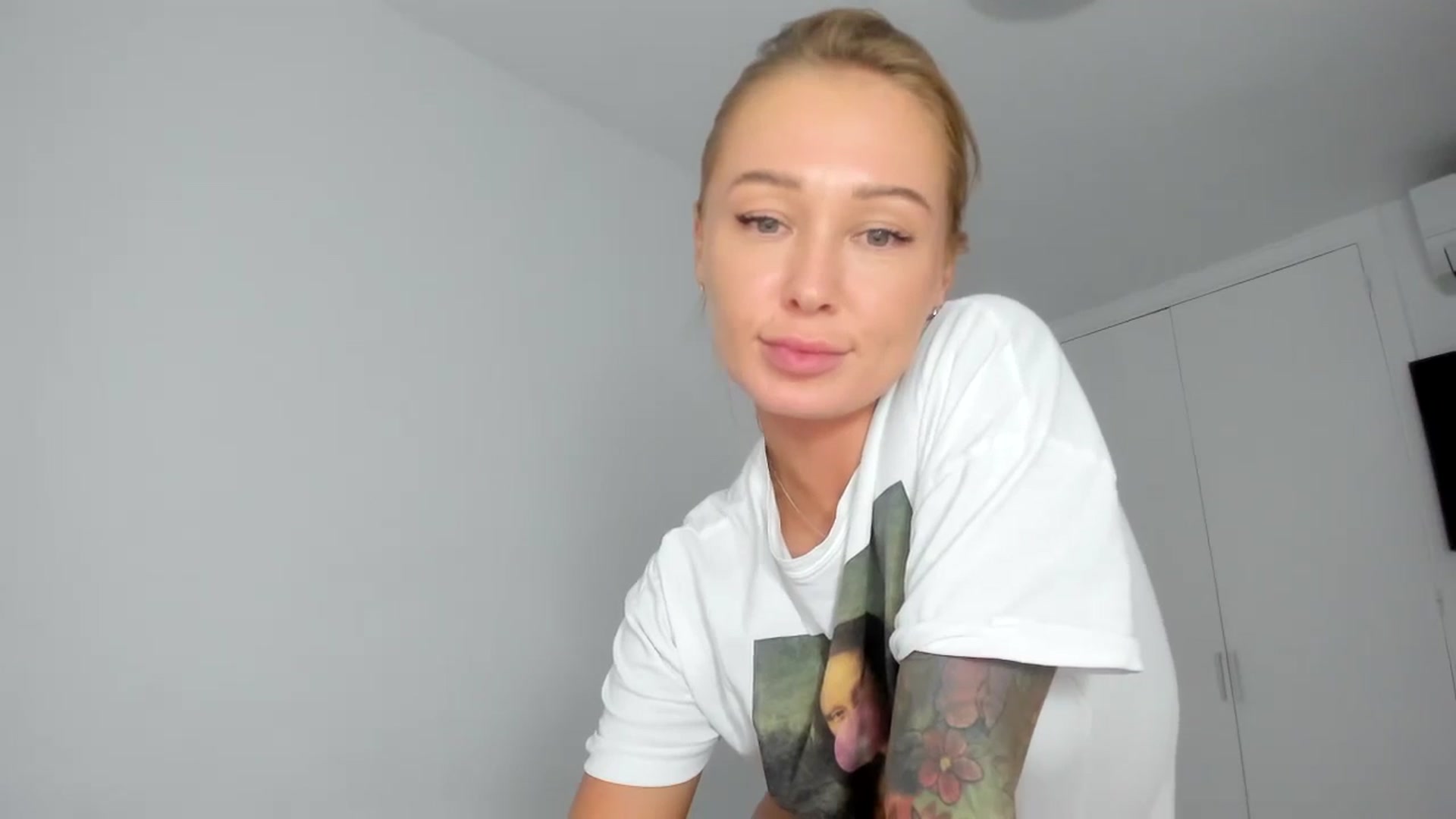 Gallery image thumbnail from AAA_Yas's myfreecams stream on, 06/12/2024, 22:16 image 20 of 20
