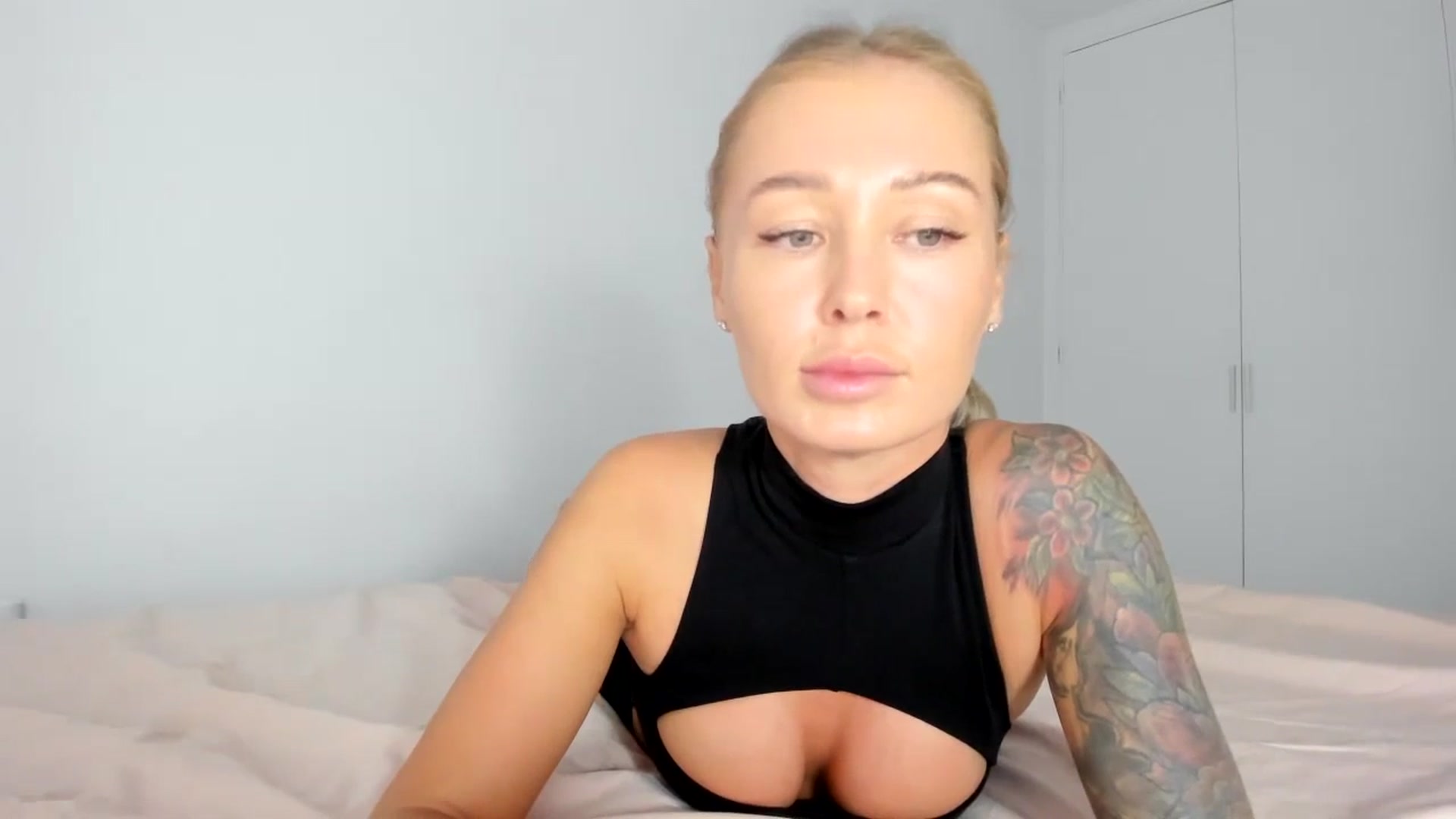 Gallery image thumbnail from AAA_Yas's myfreecams stream on, 06/13/2024, 22:01 image 3 of 20