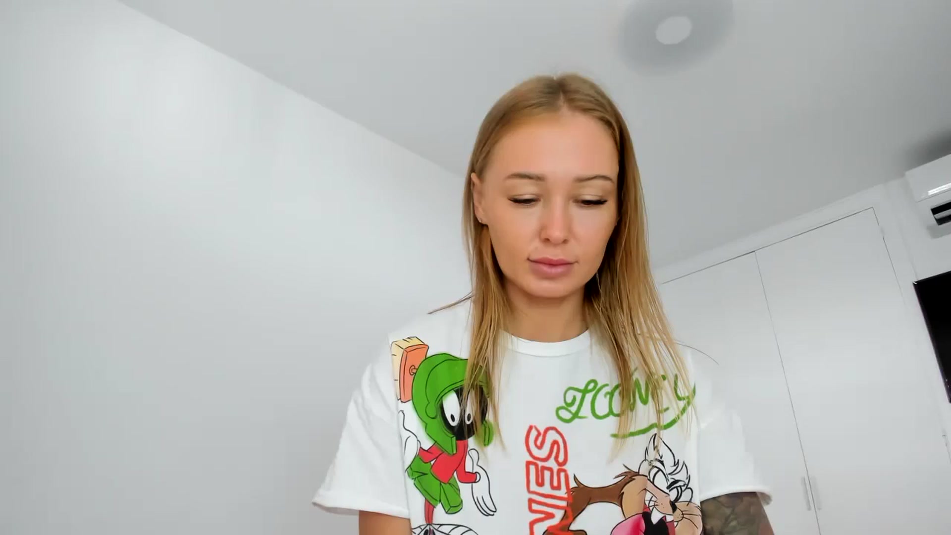 Gallery image thumbnail from AAA_Yas's myfreecams stream on, 06/22/2024, 17:43 image 1 of 20