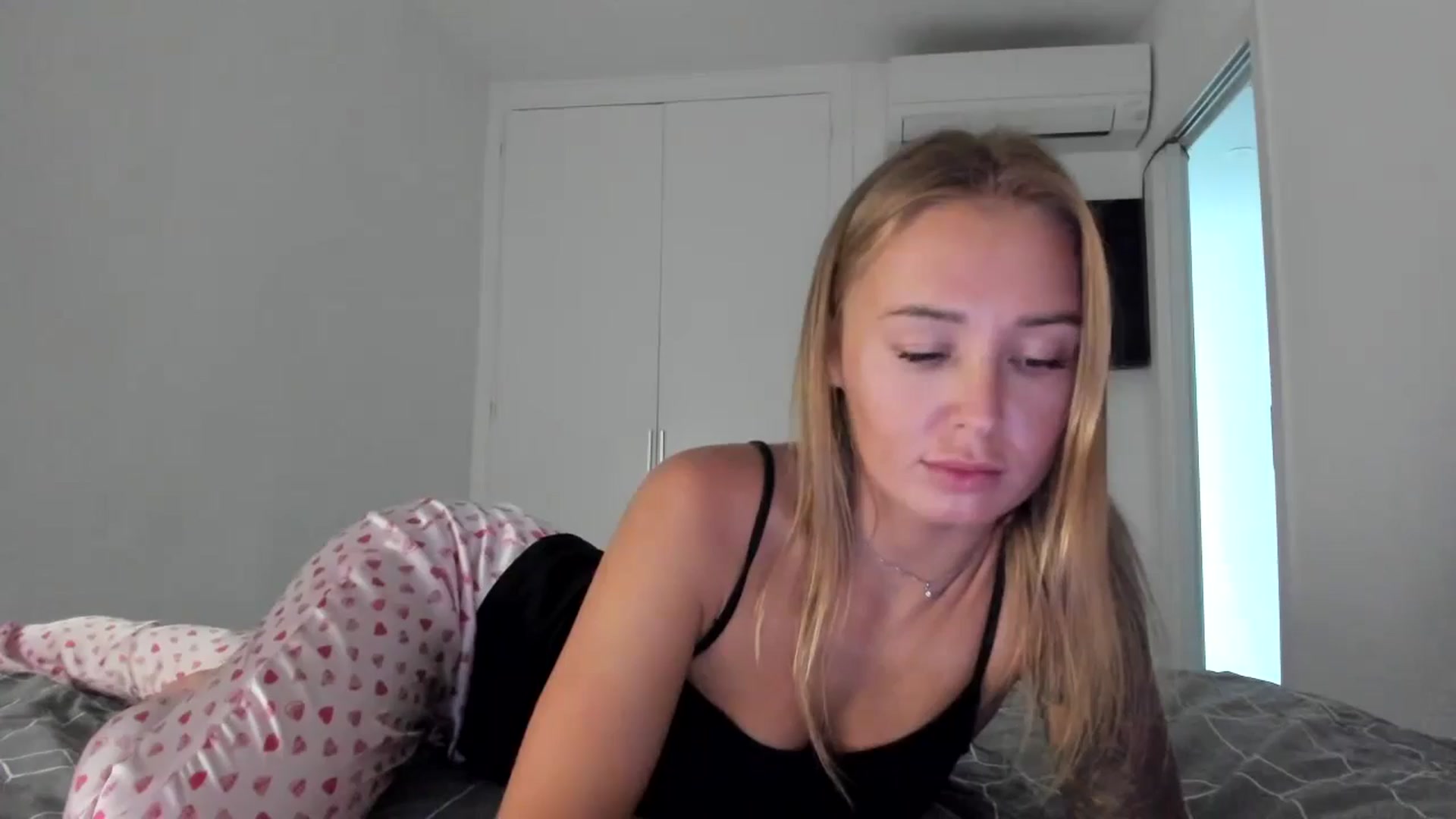 Gallery image thumbnail from AAA_Yas's myfreecams stream on, 07/08/2024, 21:07 image 1 of 20