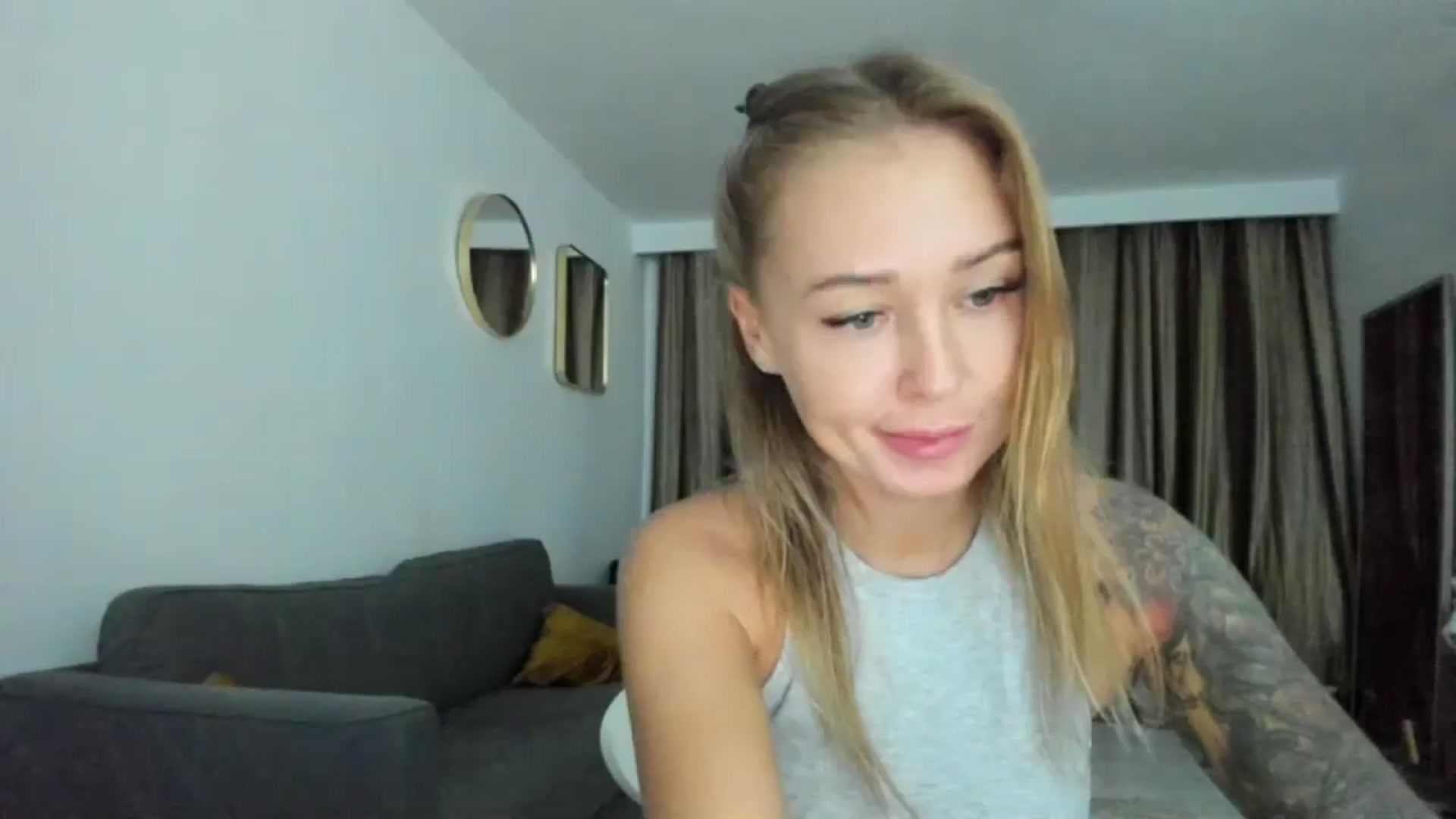Gallery image thumbnail from AAA_Yas's myfreecams stream on, 07/09/2024, 21:16 image 6 of 20