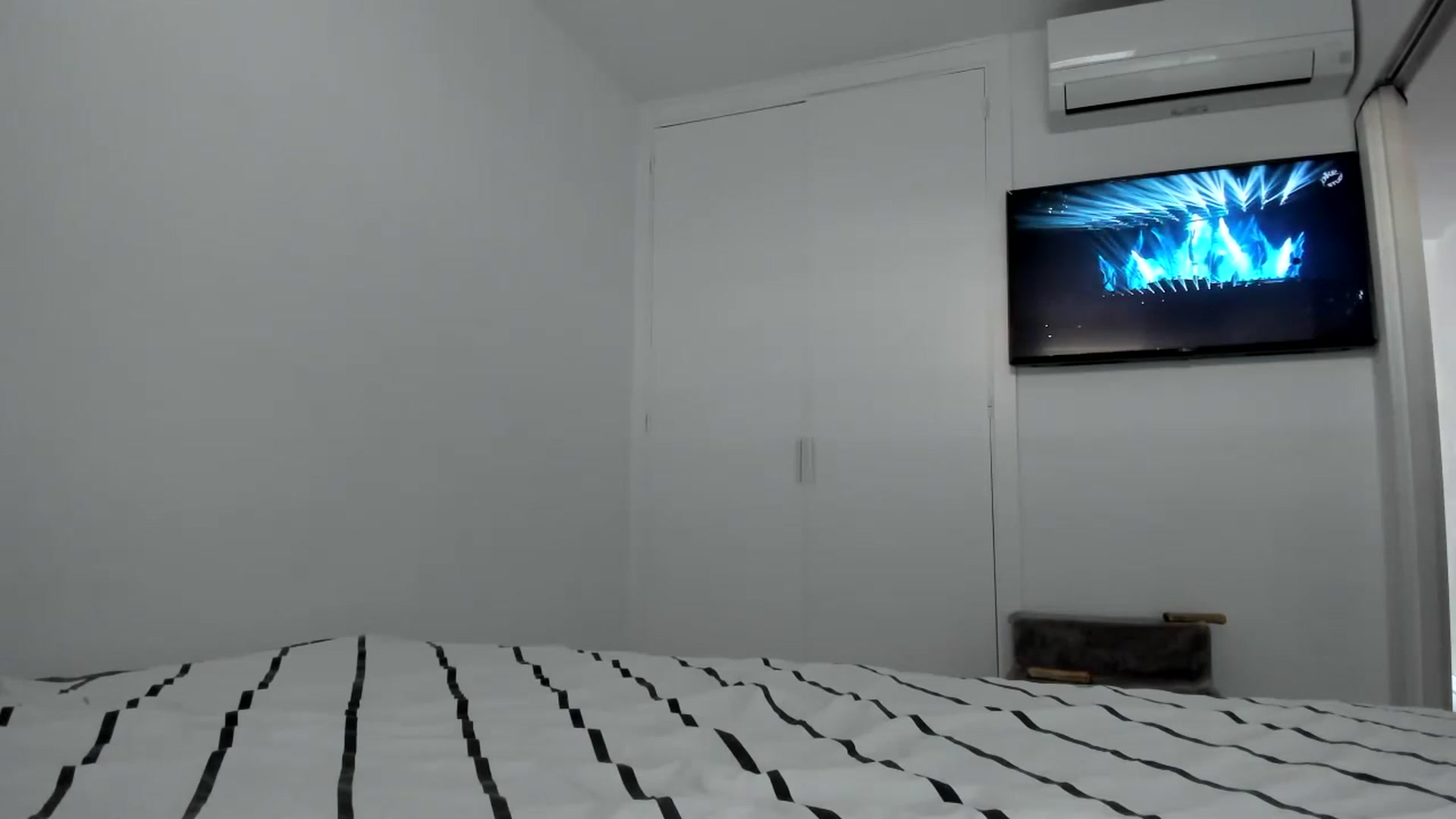 Gallery image thumbnail from AAA_Yas's myfreecams stream on, 07/21/2024, 18:50 image 15 of 20