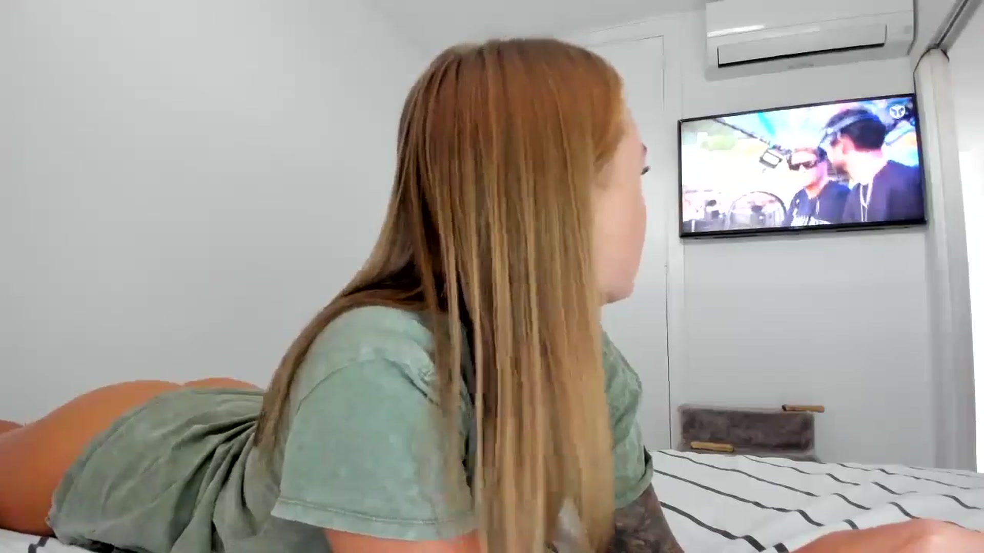 Gallery image thumbnail from AAA_Yas's myfreecams stream on, 07/21/2024, 18:50 image 13 of 20
