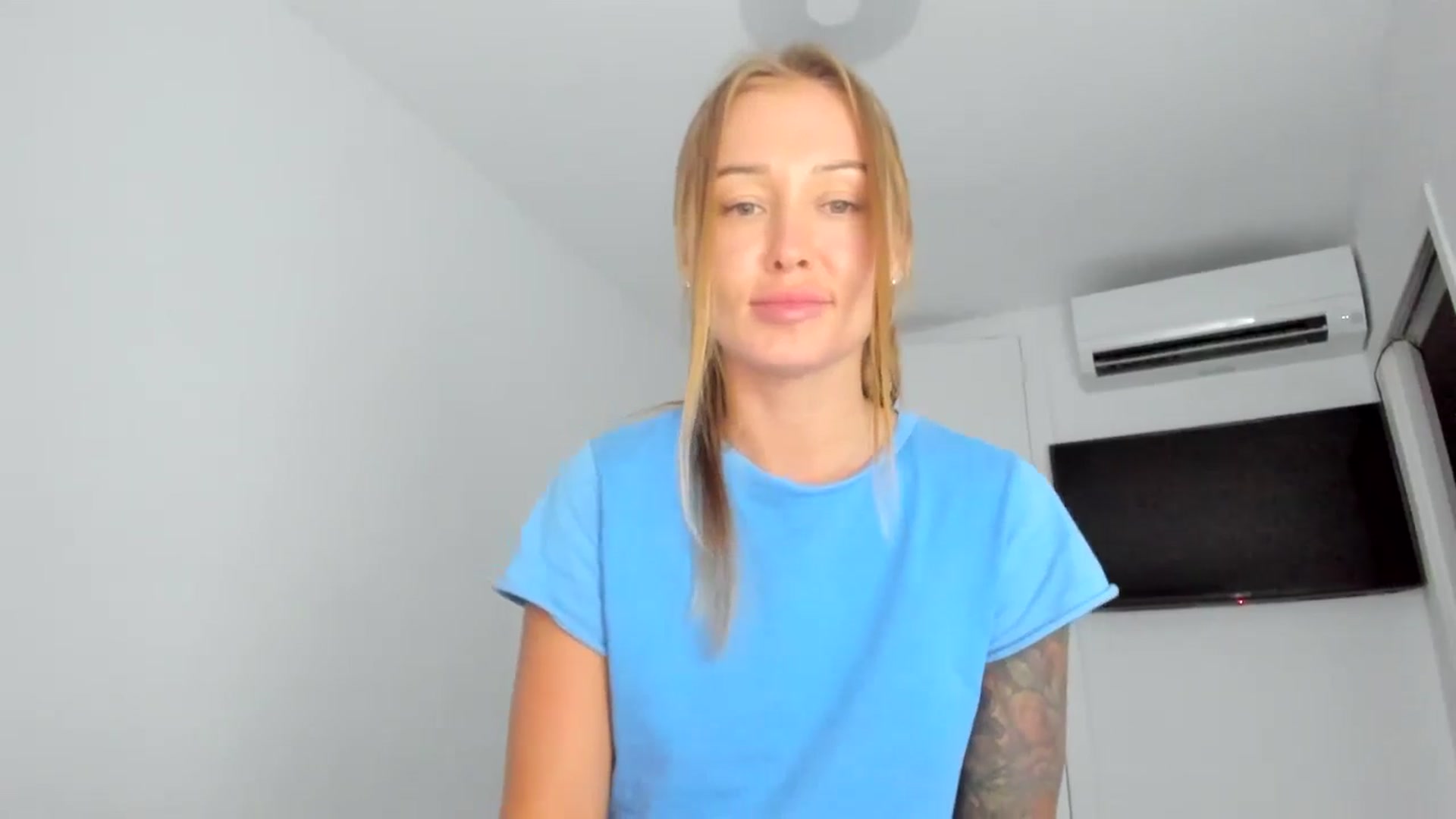 Gallery image thumbnail from AAA_Yas's myfreecams stream on, 07/28/2024, 23:29 image 13 of 20