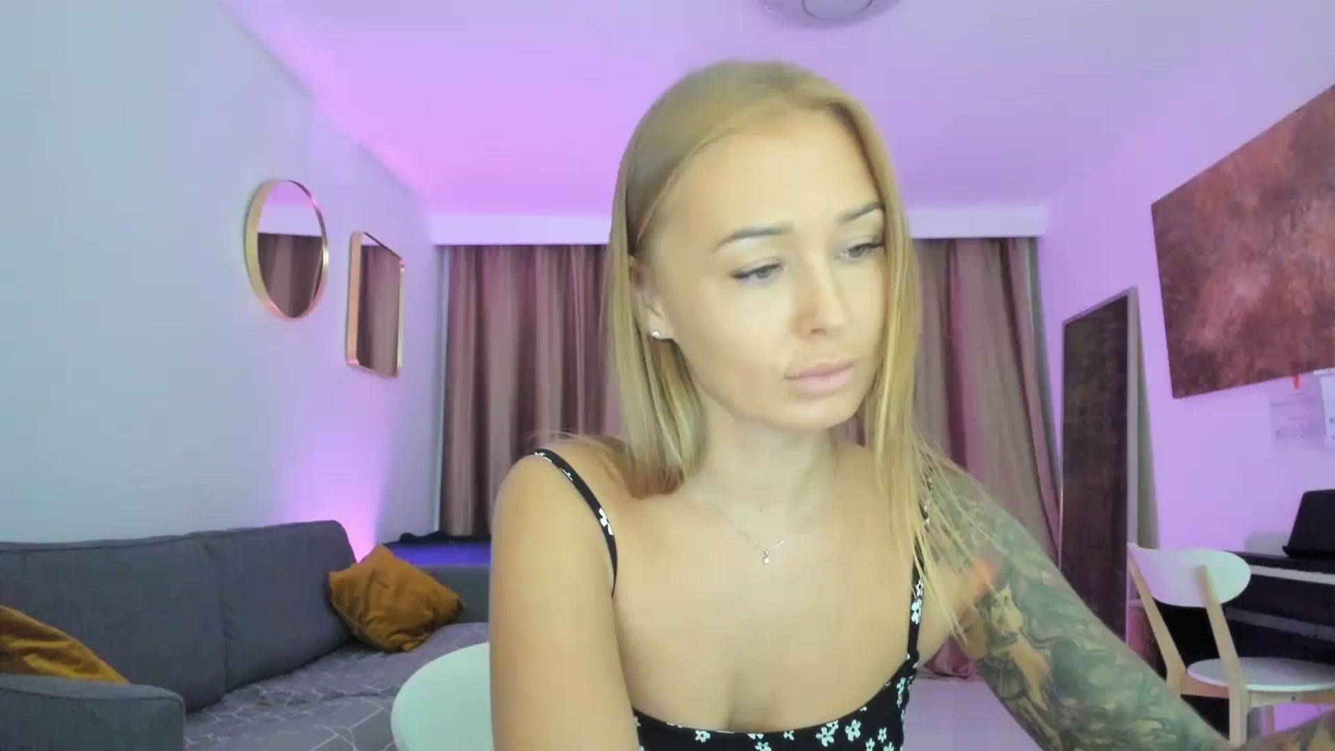 Gallery image thumbnail from AAA_Yas's myfreecams stream on, 08/13/2024, 19:12 image 10 of 20