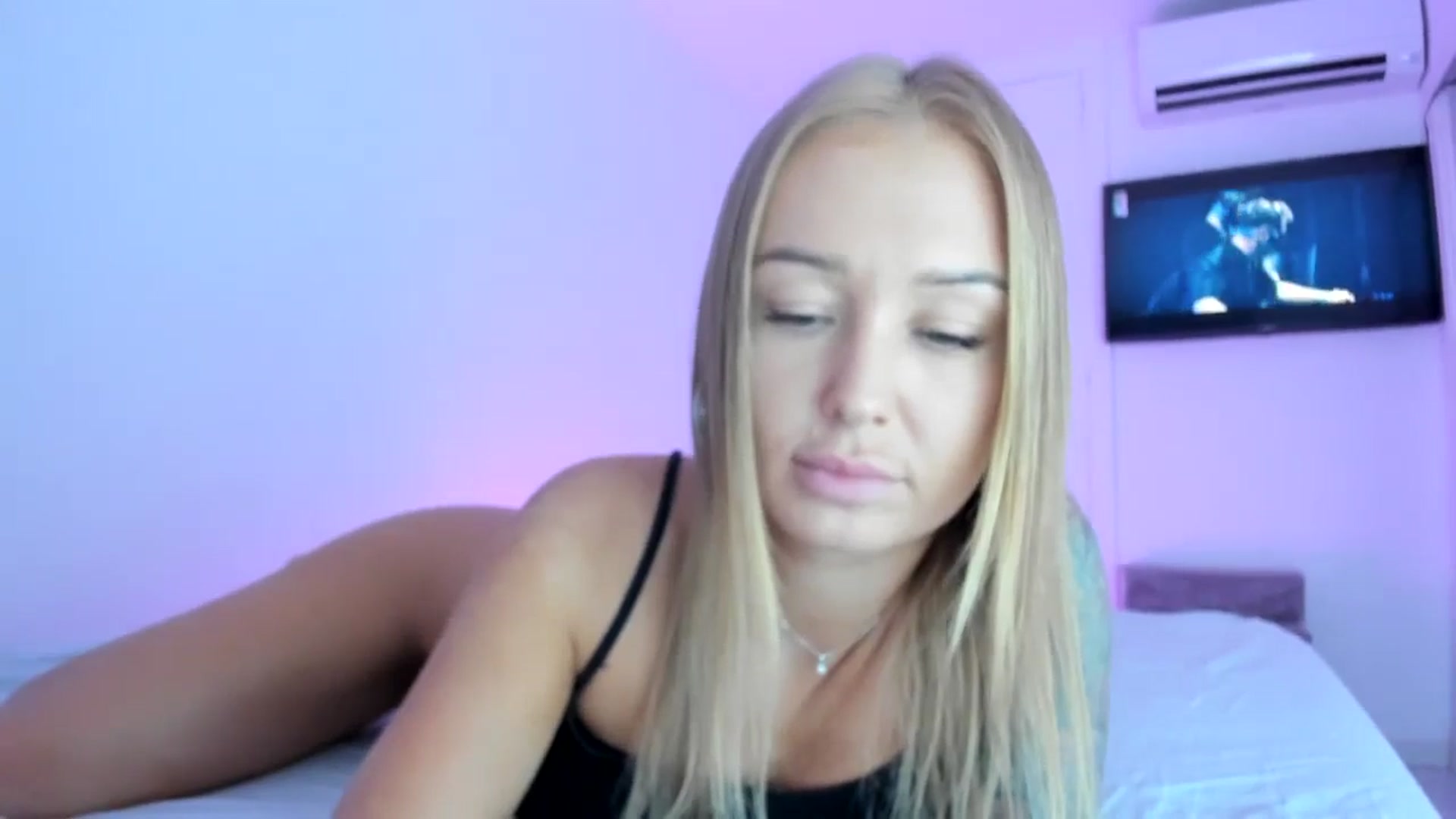 Gallery image thumbnail from AAA_Yas's myfreecams stream on, 08/17/2024, 21:31 image 9 of 20
