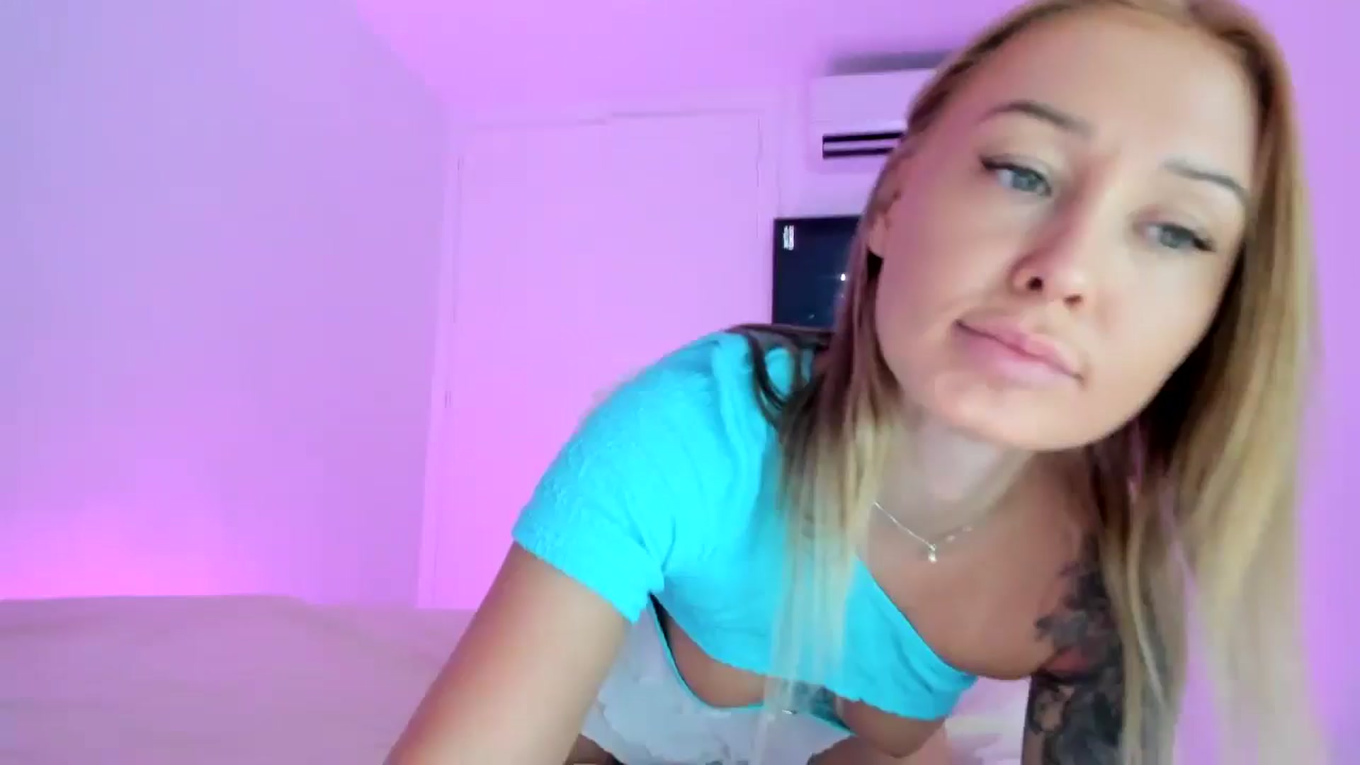 Gallery image thumbnail from AAA_Yas's myfreecams stream on, 08/21/2024, 21:14 image 14 of 20