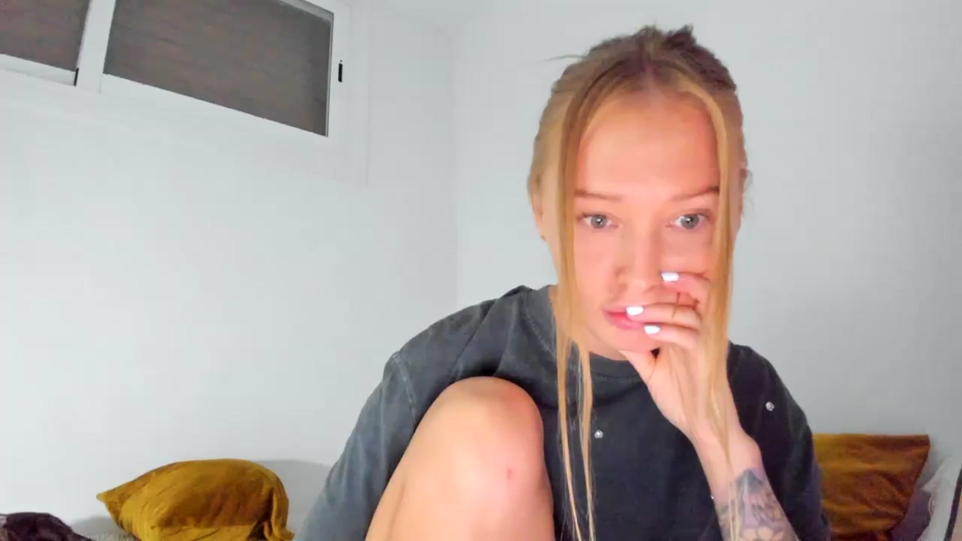 Gallery image thumbnail from AAA_Yas's myfreecams stream on, 09/27/2024, 22:52 image 12 of 20