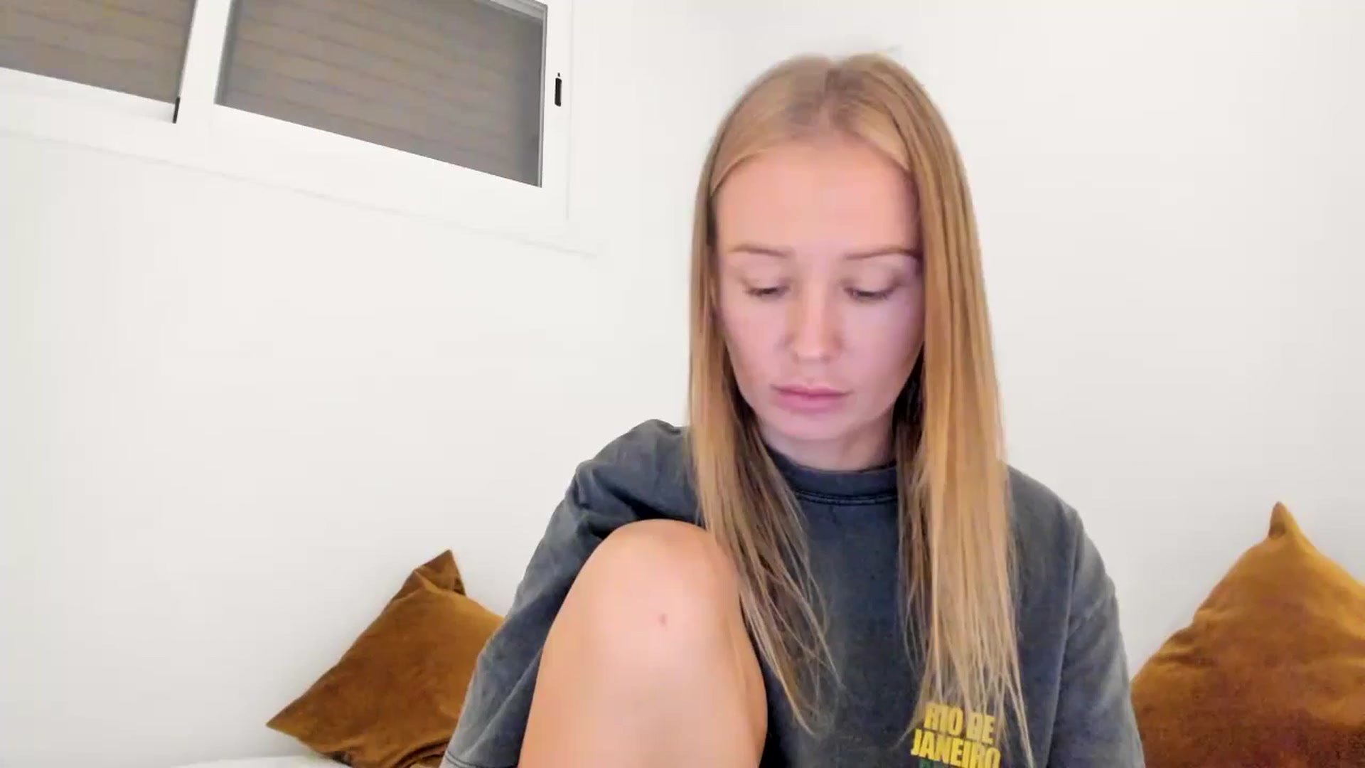 Gallery image thumbnail from AAA_Yas's myfreecams stream on, 09/28/2024, 21:36 image 20 of 20