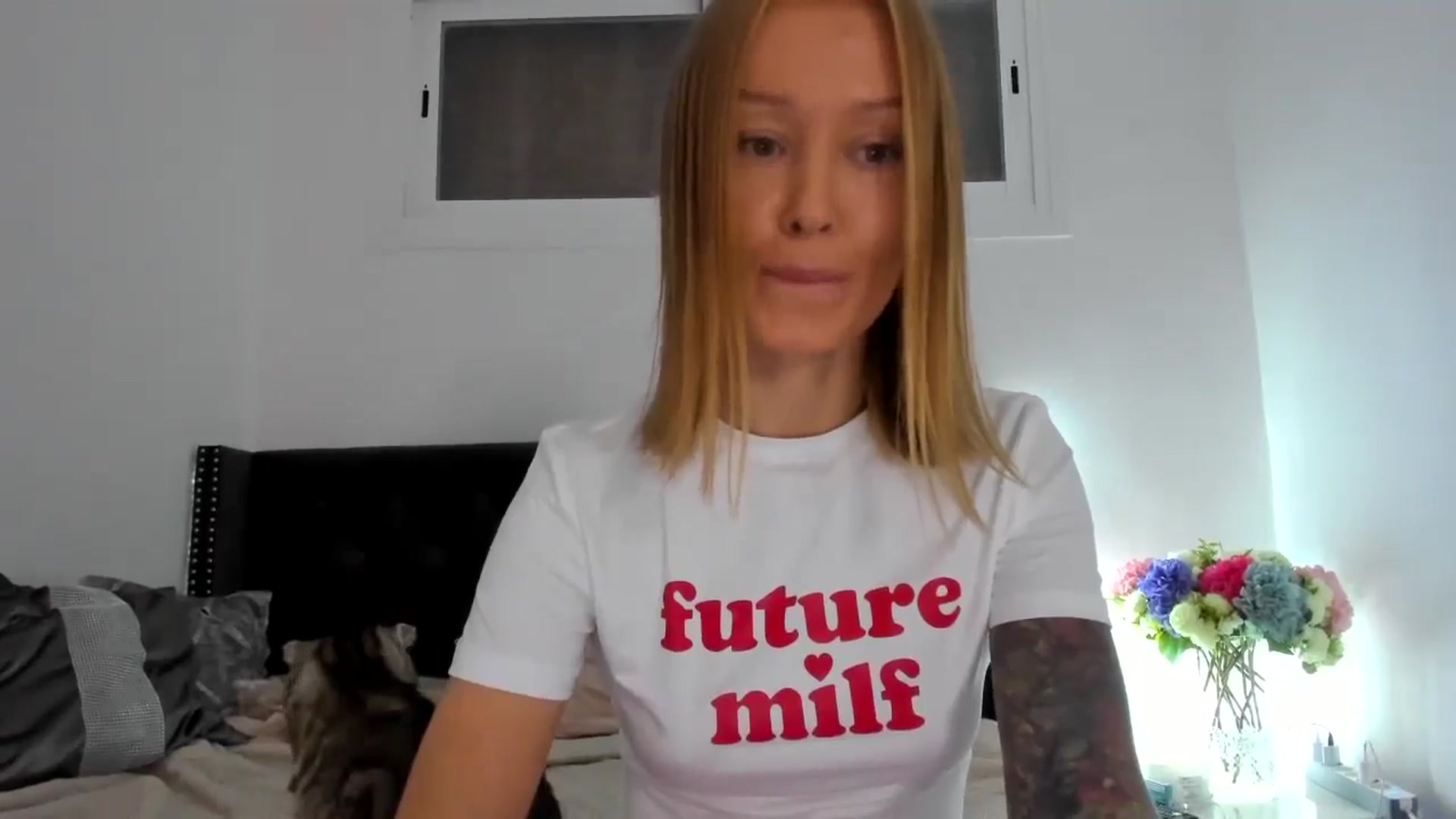 Gallery image thumbnail from AAA_Yas's myfreecams stream on, 10/12/2024, 18:58 image 17 of 20