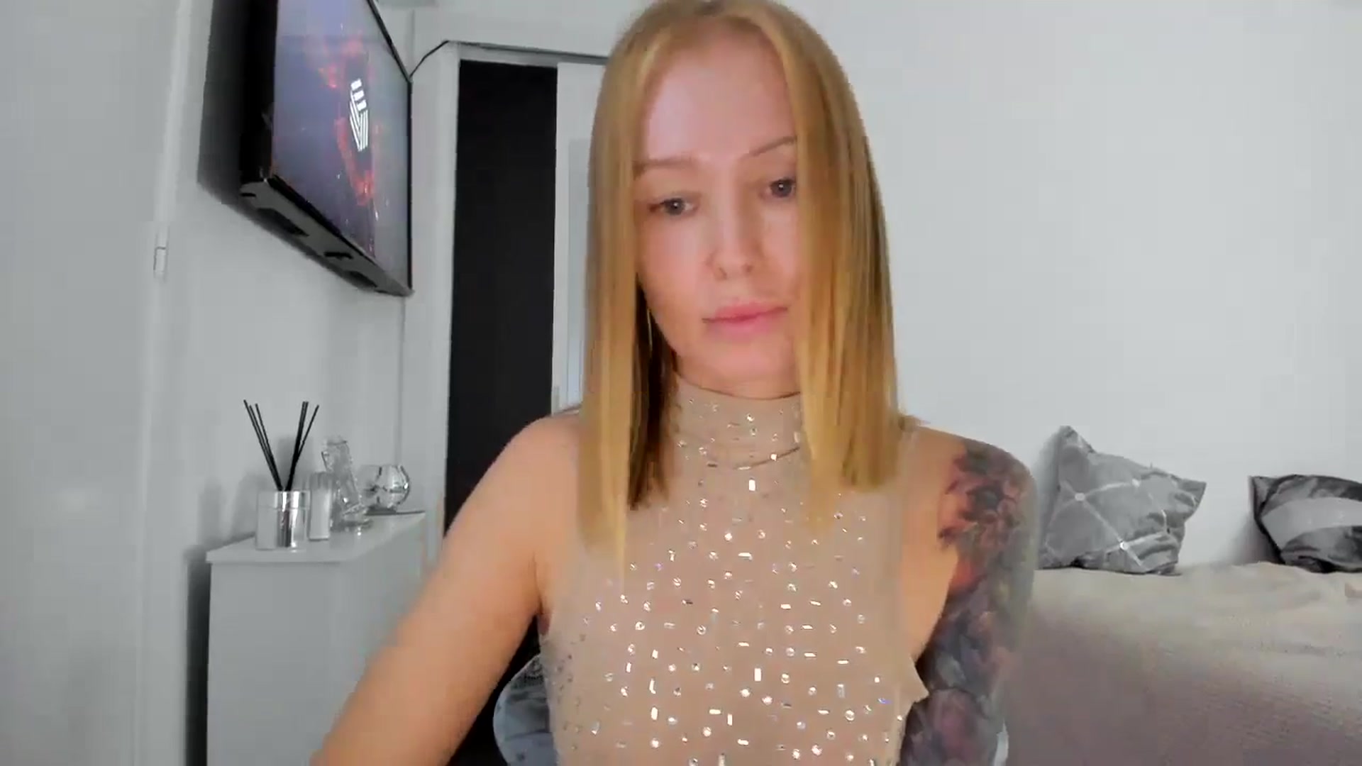 Gallery image thumbnail from AAA_Yas's myfreecams stream on, 10/19/2024, 21:13 image 16 of 20