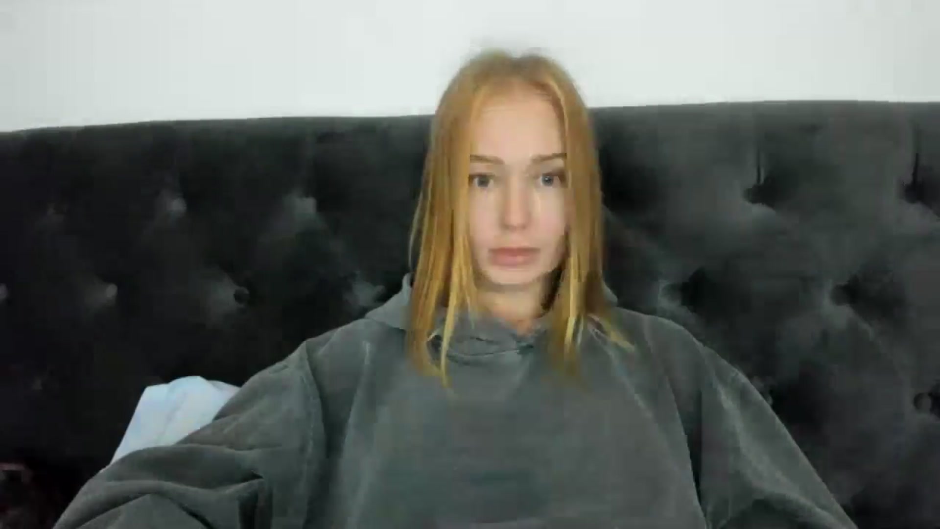 Gallery image thumbnail from AAA_Yas's myfreecams stream on, 10/21/2024, 22:12 image 7 of 20
