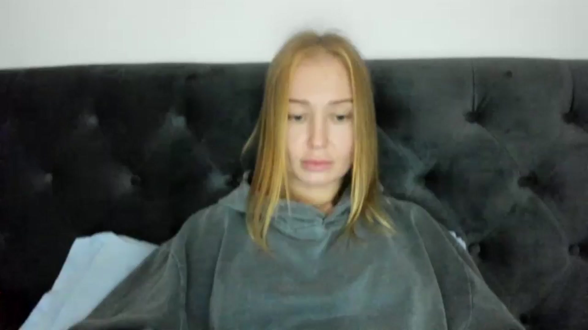 Gallery image thumbnail from AAA_Yas's myfreecams stream on, 10/21/2024, 22:12 image 8 of 20