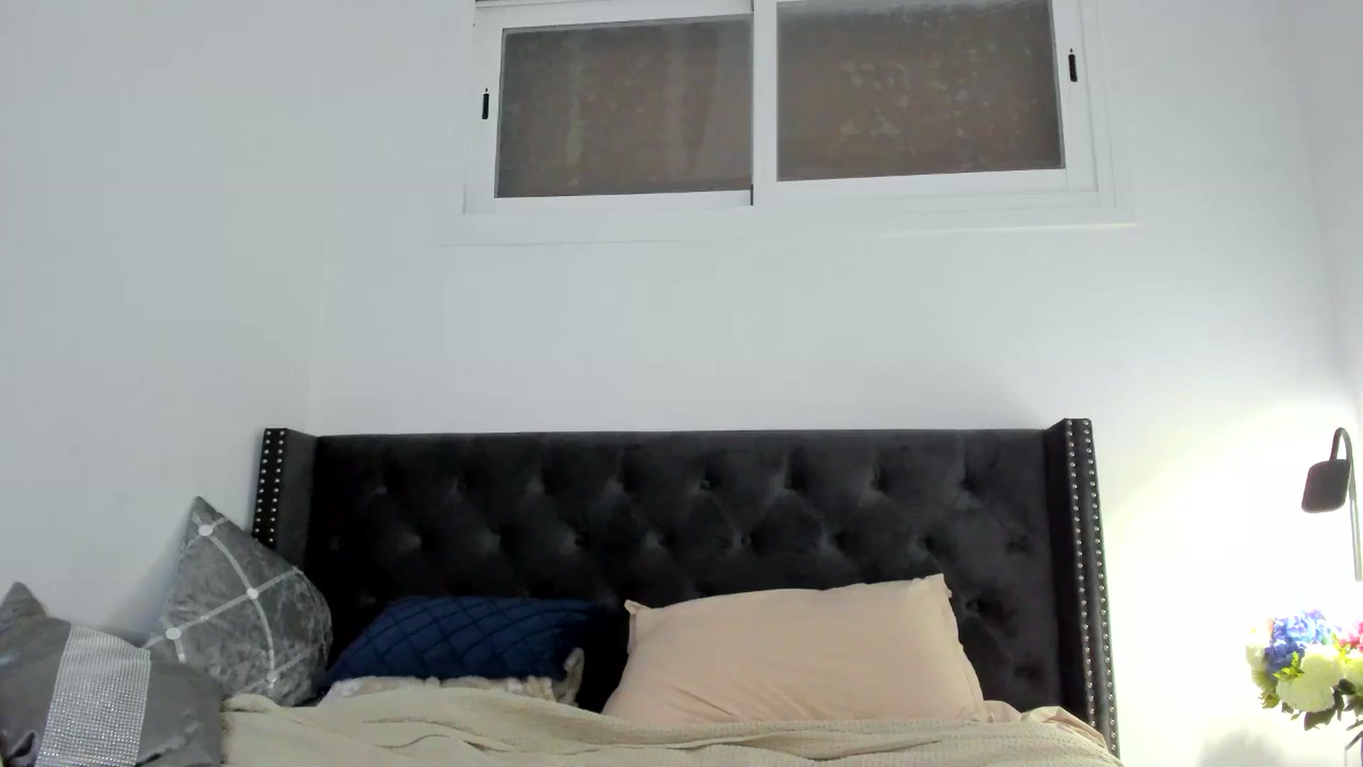 Gallery image thumbnail from AAA_Yas's myfreecams stream on, 10/25/2024, 22:57 image 18 of 20