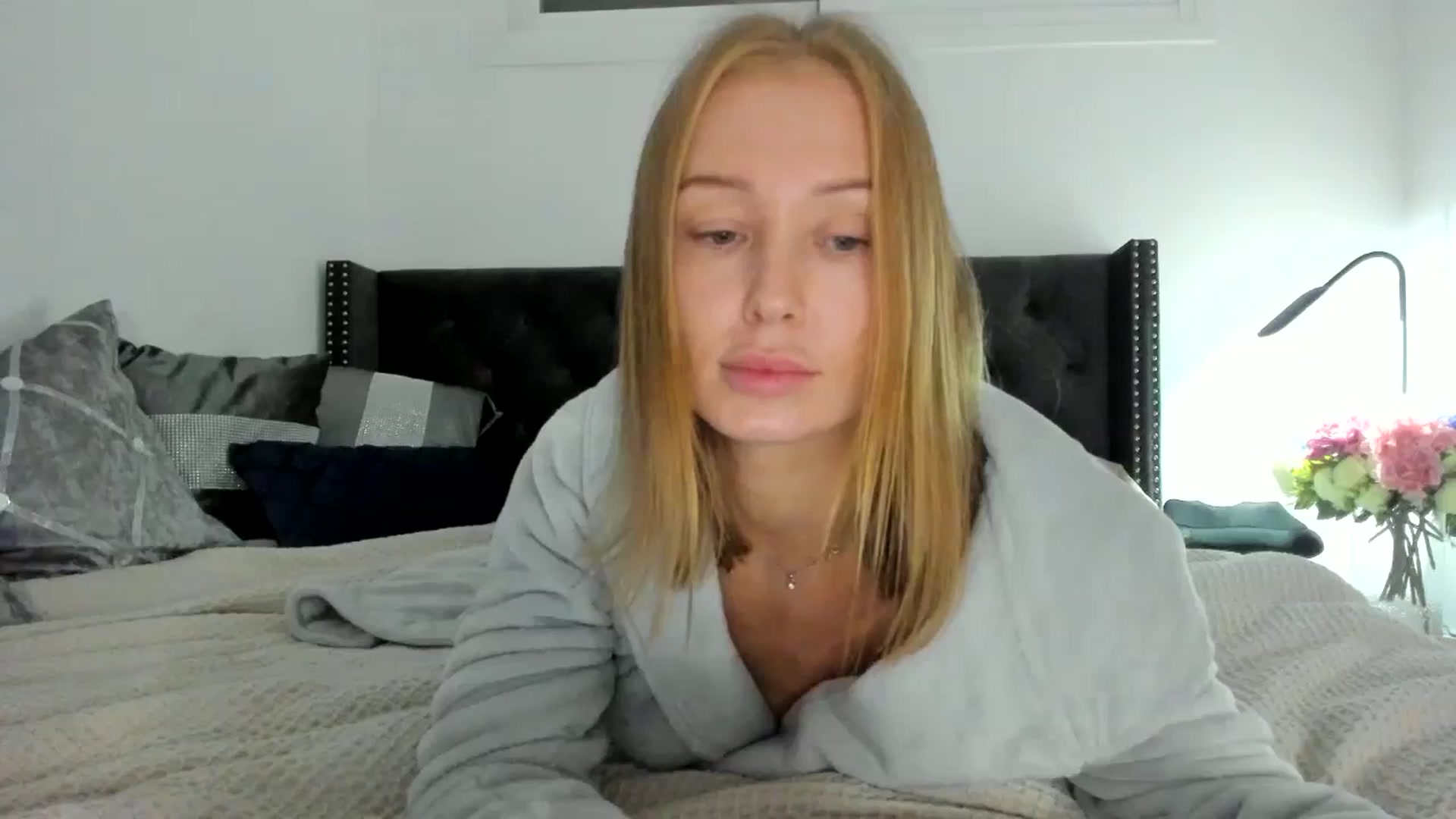 Gallery image thumbnail from AAA_Yas's myfreecams stream on, 10/30/2024, 20:01 image 20 of 20