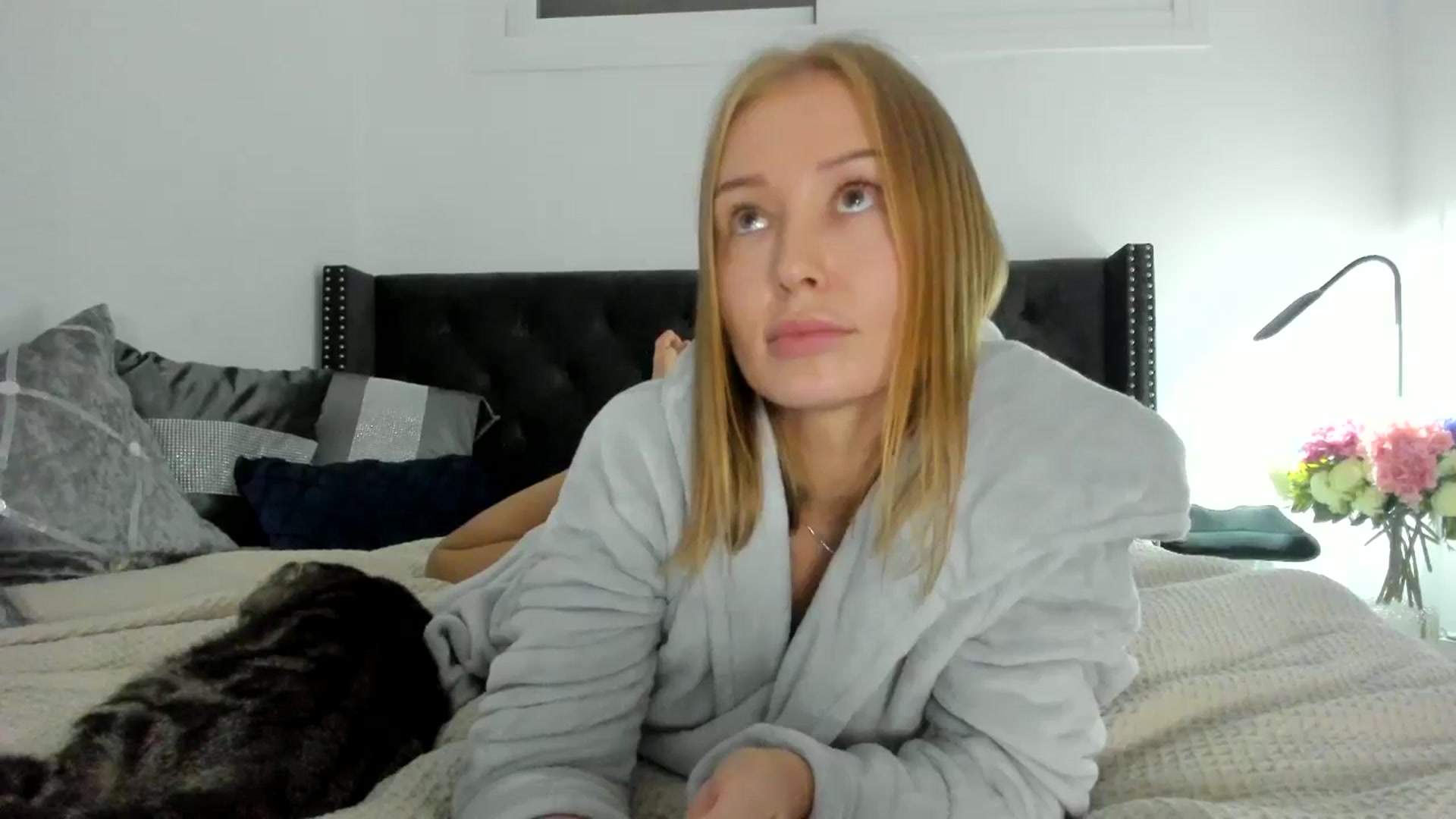 Gallery image thumbnail from AAA_Yas's myfreecams stream on, 10/30/2024, 21:32 image 15 of 20