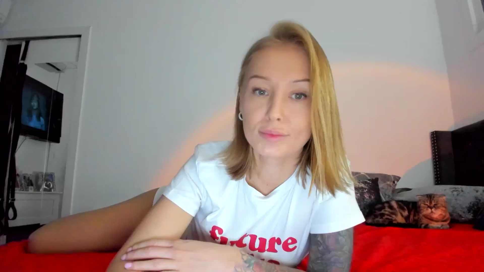 Gallery image thumbnail from AAA_Yas's myfreecams stream on, 11/16/2024, 21:05 image 1 of 20