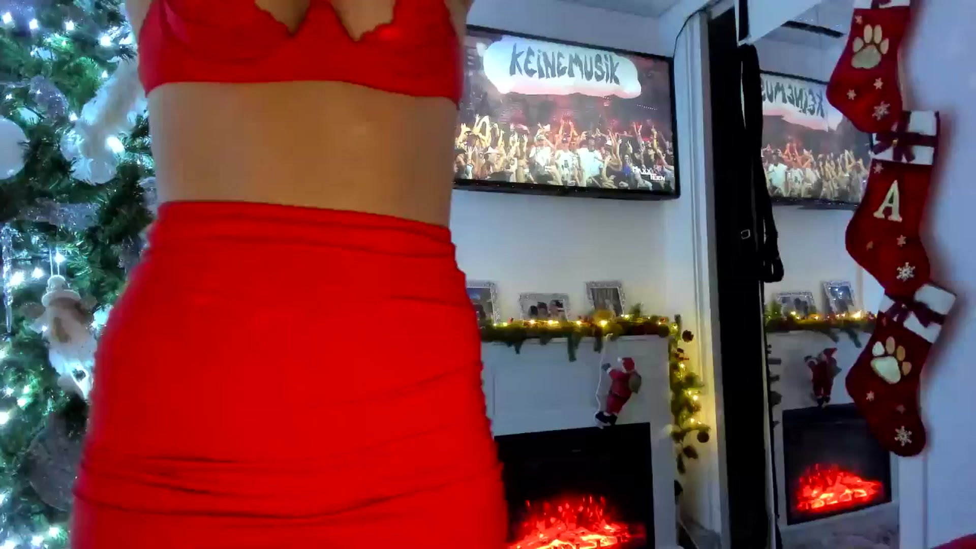 Gallery image thumbnail from AAA_Yas's myfreecams stream on, 11/23/2024, 21:40 image 3 of 20