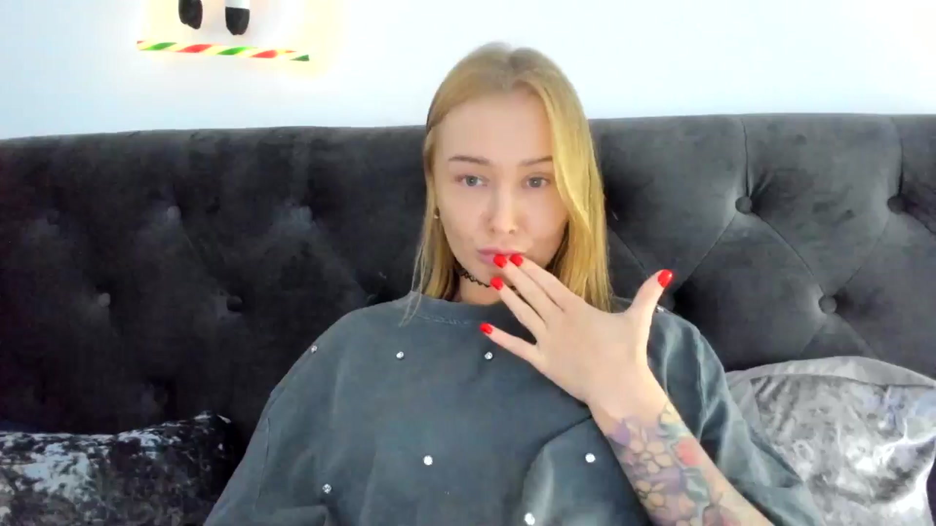 Gallery image thumbnail from AAA_Yas's myfreecams stream on, 11/30/2024, 22:28 image 5 of 20