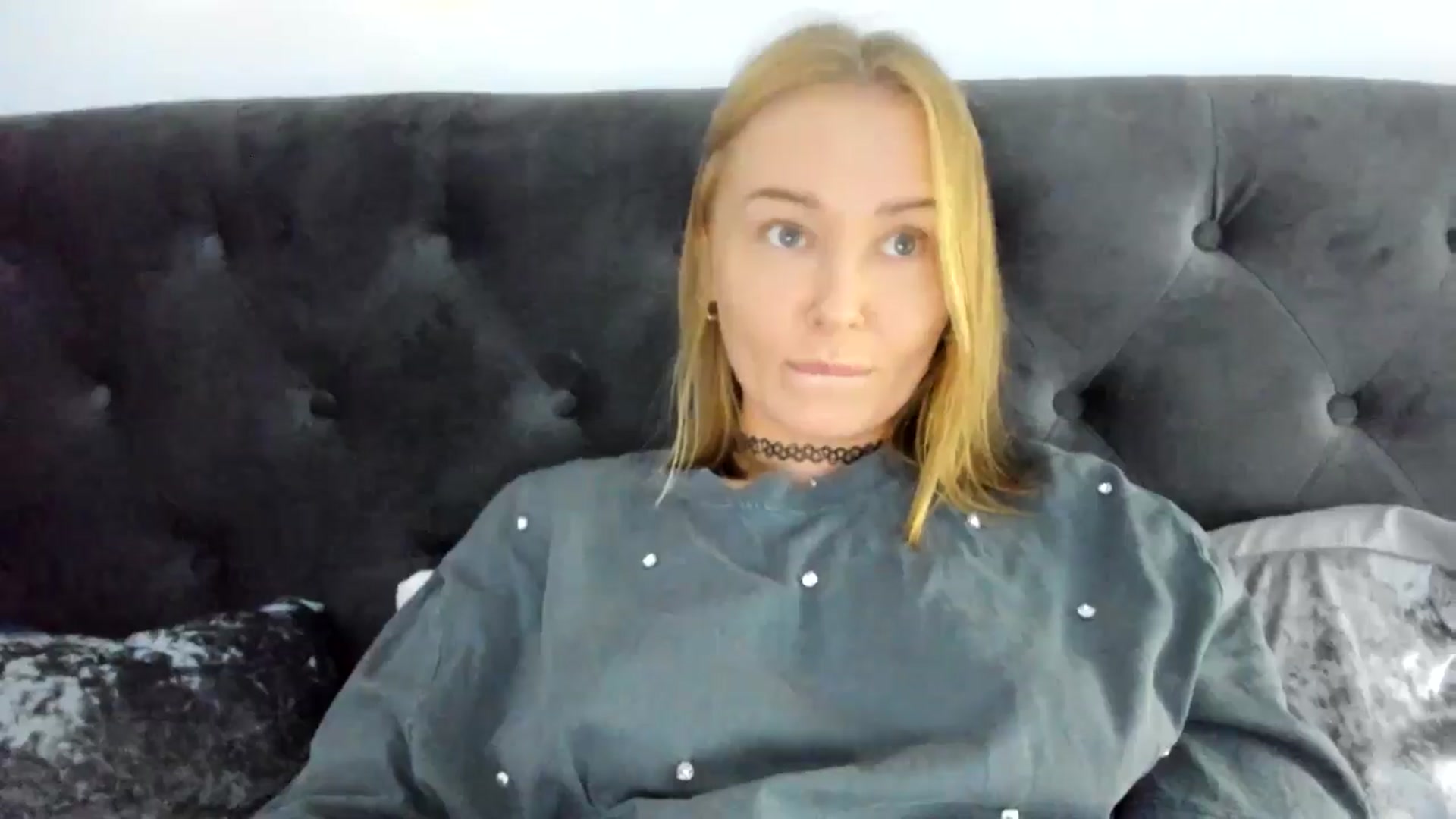 Gallery image thumbnail from AAA_Yas's myfreecams stream on, 11/30/2024, 22:28 image 14 of 20