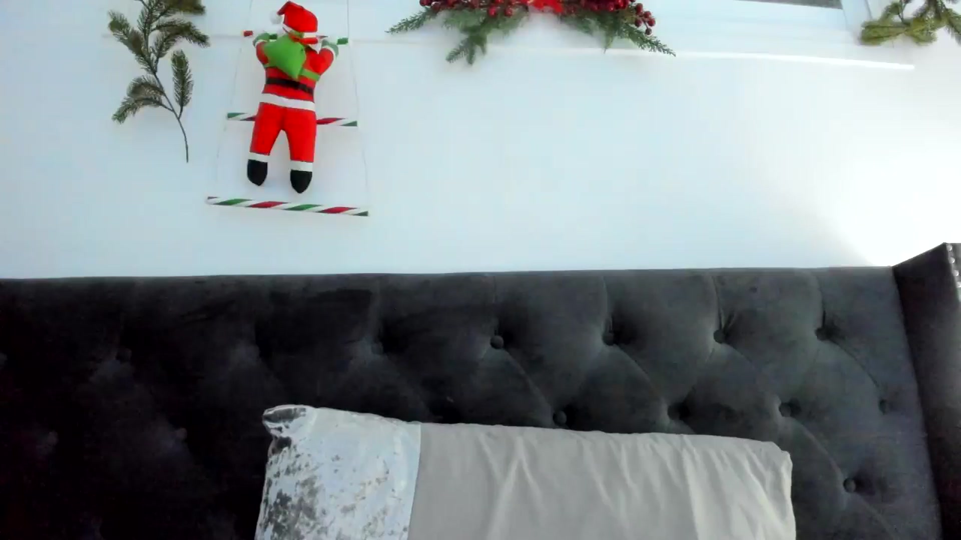 Gallery image thumbnail from AAA_Yas's myfreecams stream on, 12/23/2024, 20:41 image 10 of 20