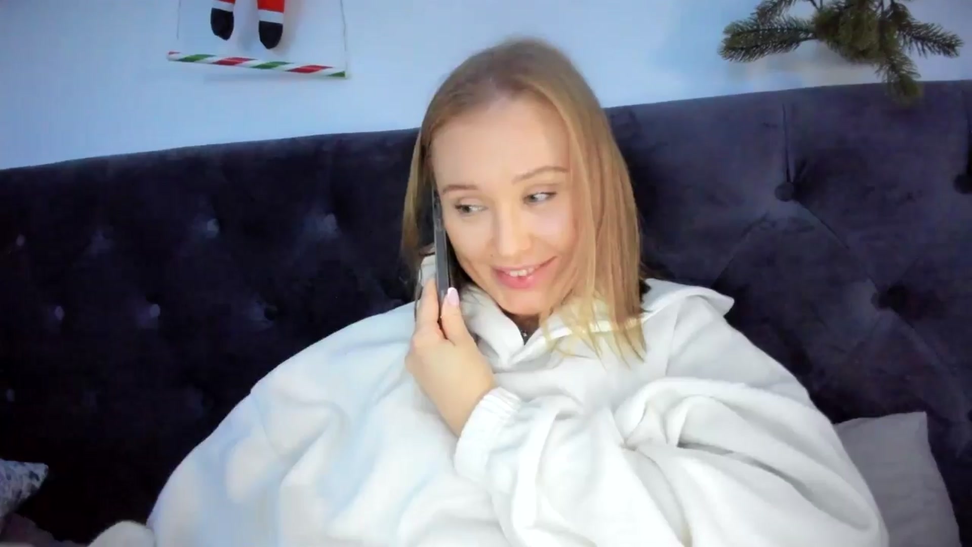 Gallery image thumbnail from AAA_Yas's myfreecams stream on, 01/06/2025, 21:03 image 19 of 20