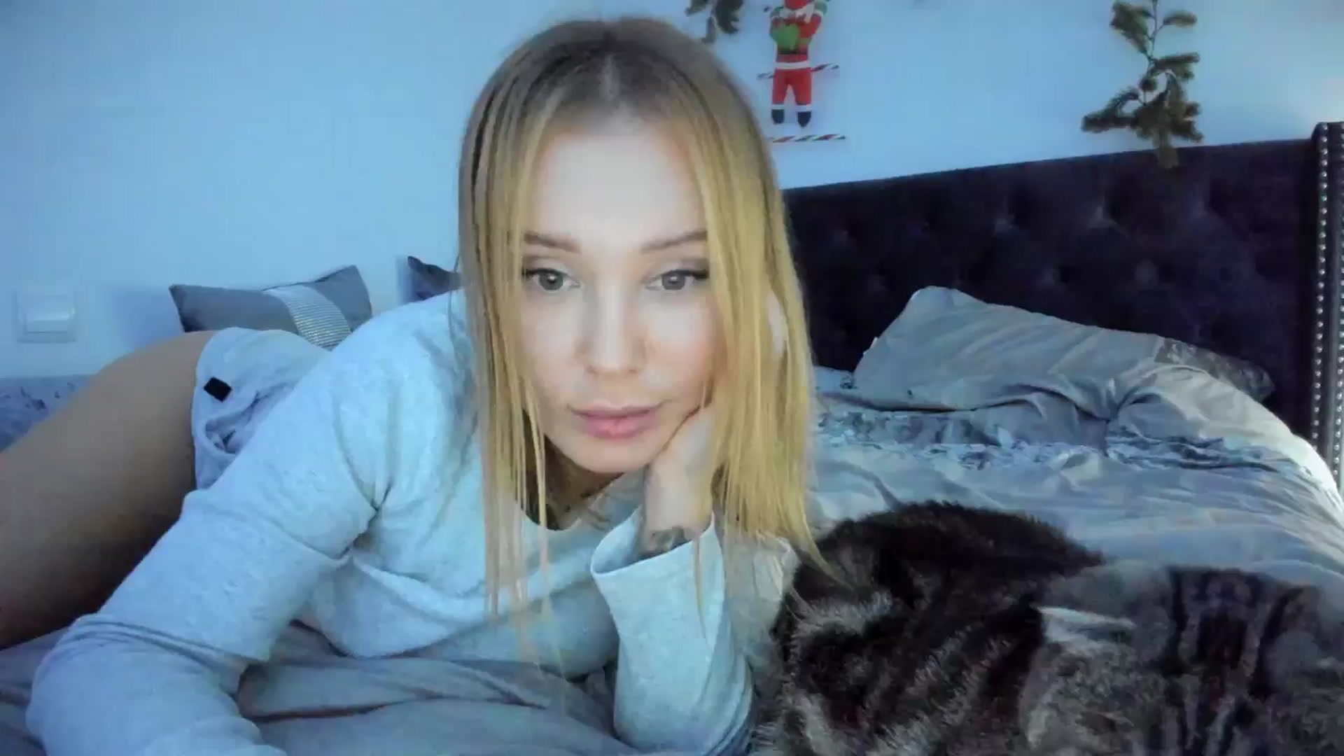 Gallery image thumbnail from AAA_Yas's myfreecams stream on, 01/10/2025, 21:11 image 10 of 20