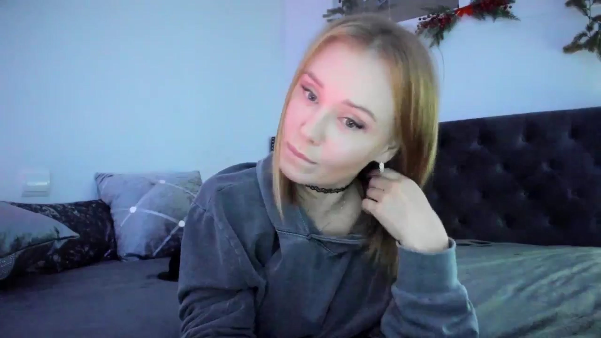 Gallery image thumbnail from AAA_Yas's myfreecams stream on, 01/12/2025, 24:00 image 8 of 20