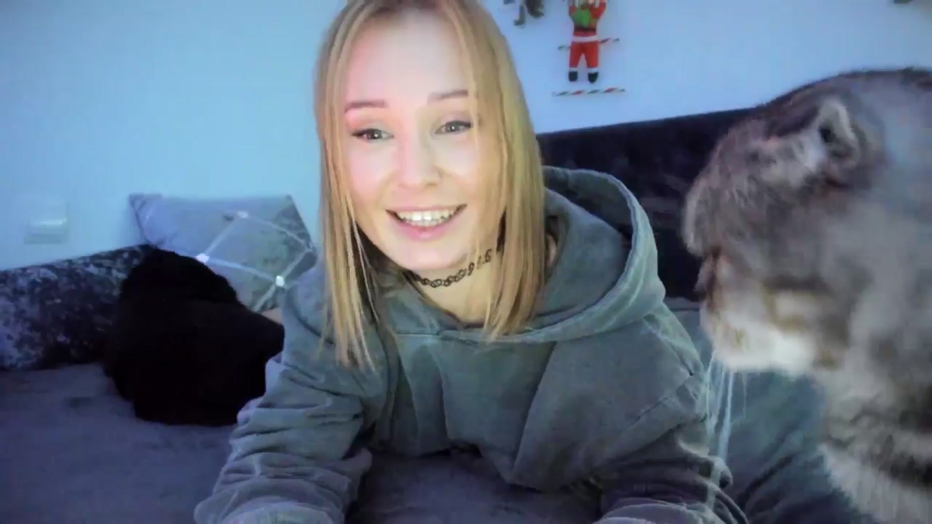 Gallery image thumbnail from AAA_Yas's myfreecams stream on, 01/12/2025, 24:00 image 14 of 20