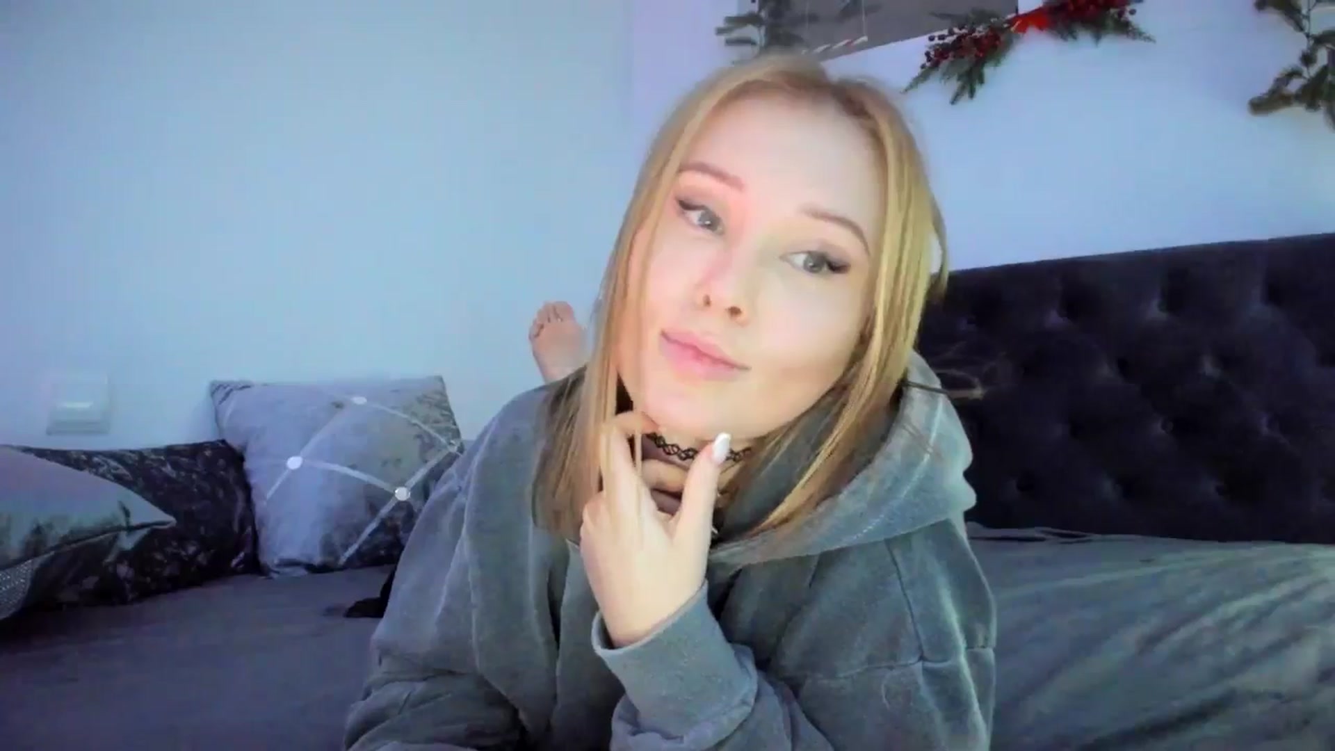 Gallery image thumbnail from AAA_Yas's myfreecams stream on, 01/12/2025, 24:00 image 9 of 20