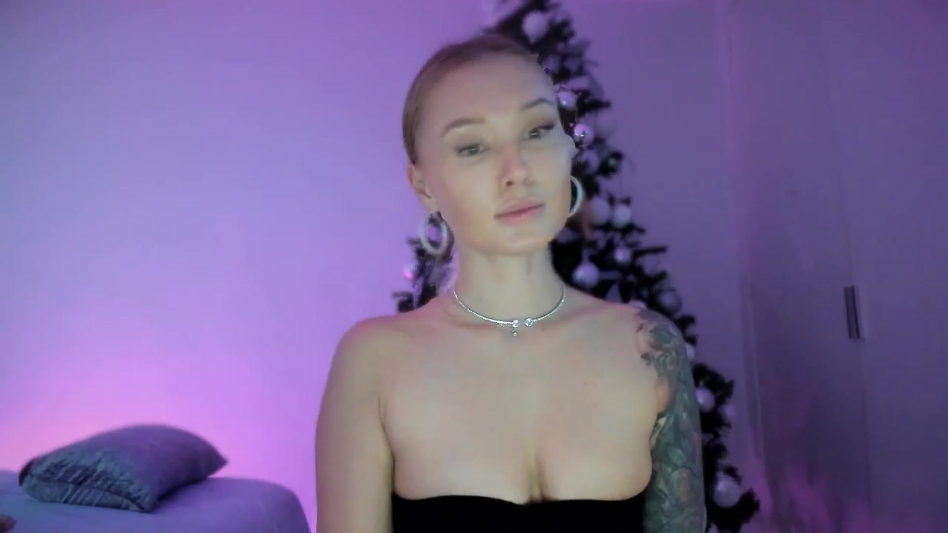 Gallery image thumbnail from AAA_Yas's myfreecams stream on, 01/17/2025, 22:31 image 7 of 20