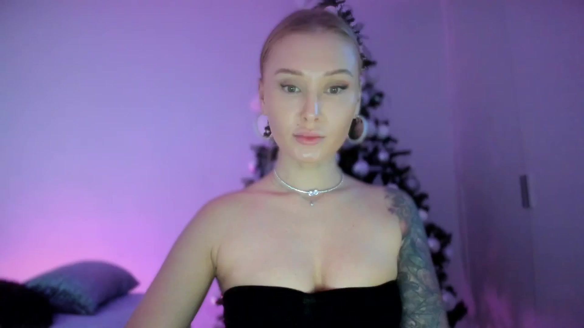 Gallery image thumbnail from AAA_Yas's myfreecams stream on, 01/17/2025, 22:31 image 5 of 20