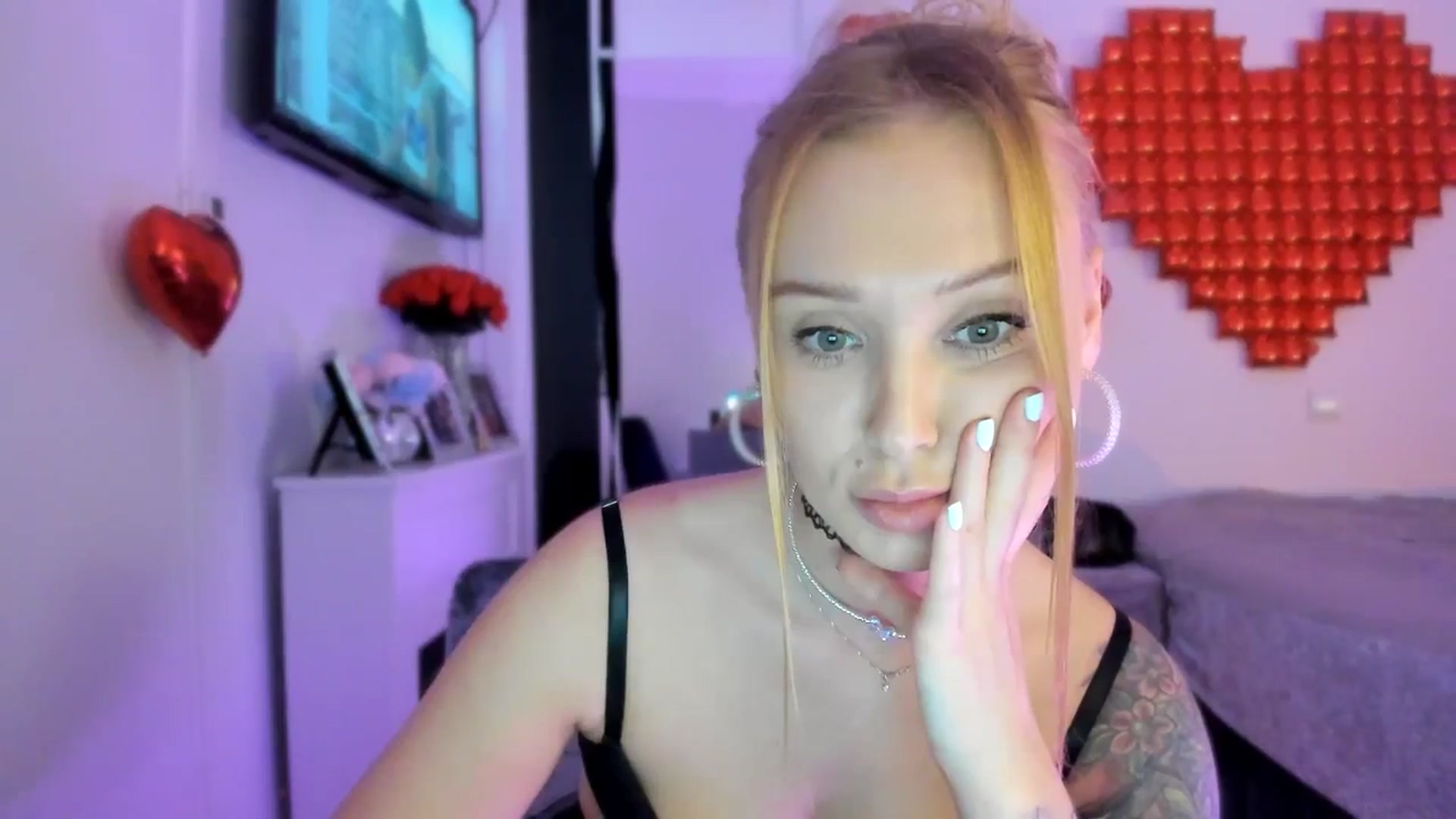 Gallery image thumbnail from AAA_Yas's myfreecams stream on, 01/31/2025, 21:21 image 20 of 20
