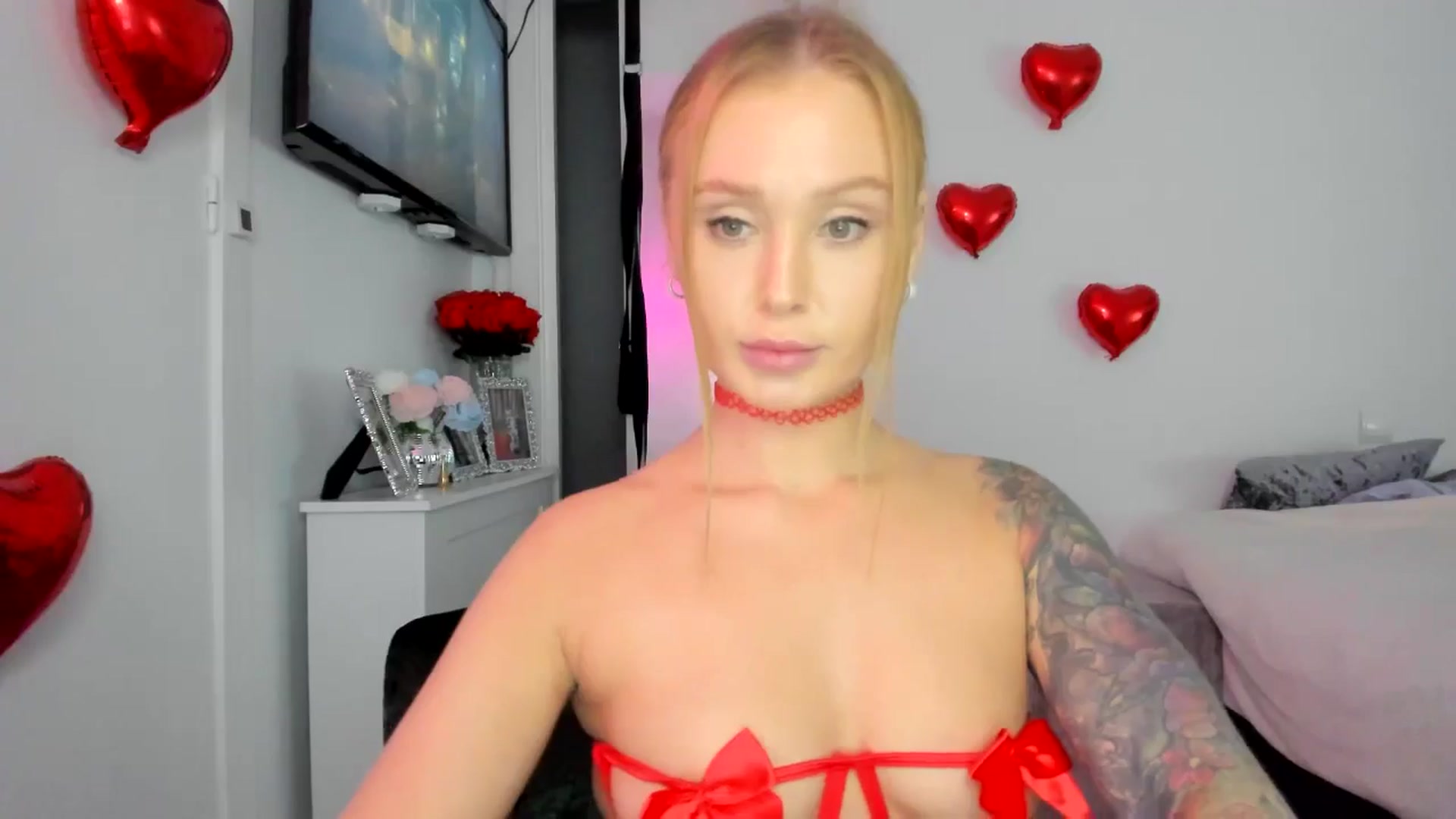 Gallery image thumbnail from AAA_Yas's myfreecams stream on, 02/19/2025, 19:24 image 6 of 20