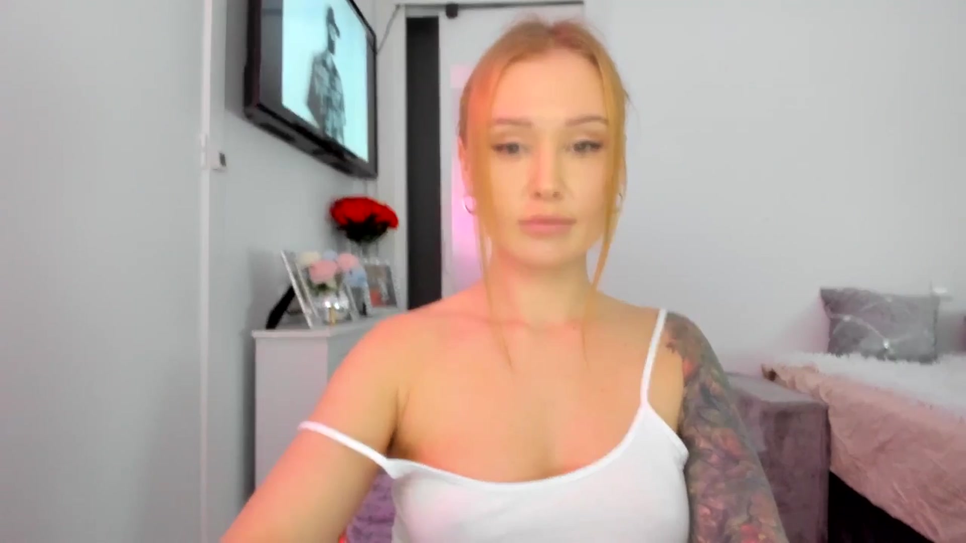 Gallery image thumbnail from AAA_Yas's myfreecams stream on, 03/08/2025, 19:19 image 6 of 20