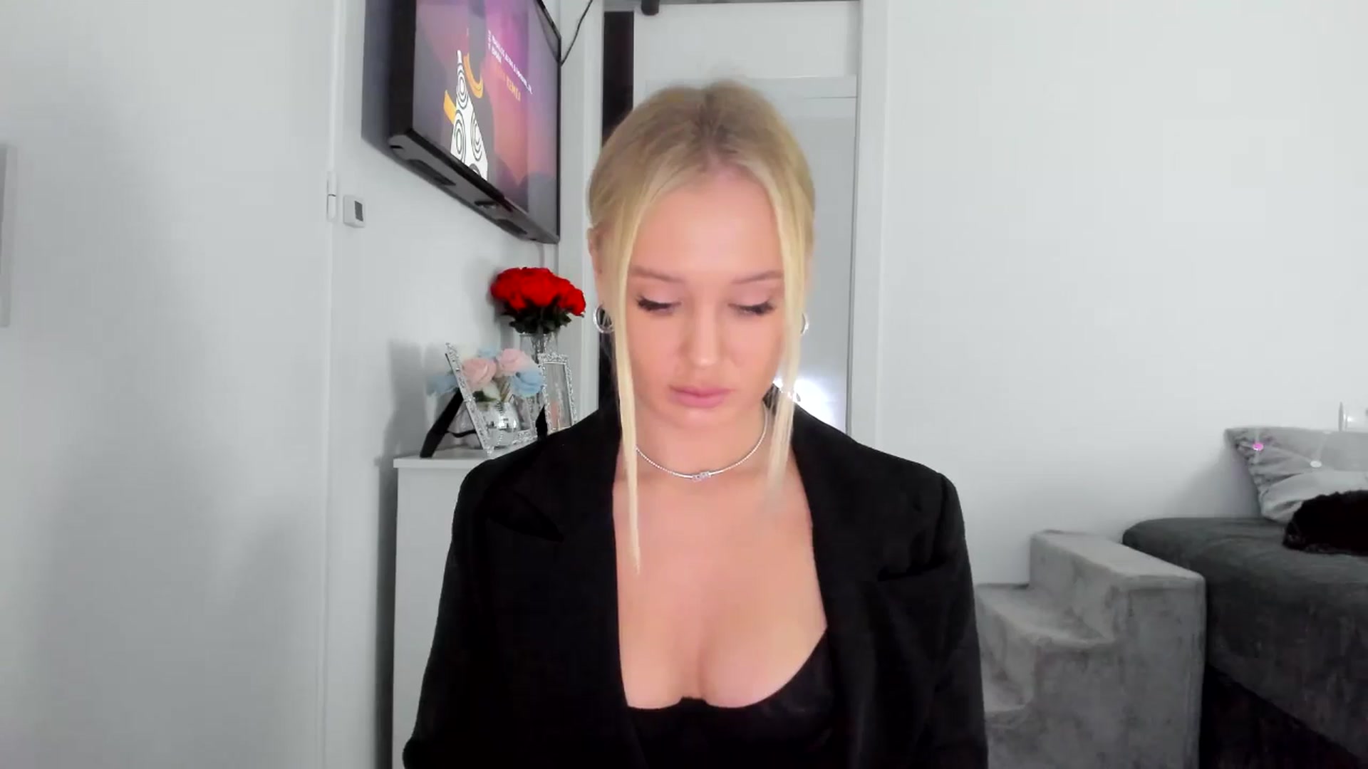 Gallery image thumbnail from AAA_Yas's myfreecams stream on, 03/15/2025, 20:03 image 10 of 20