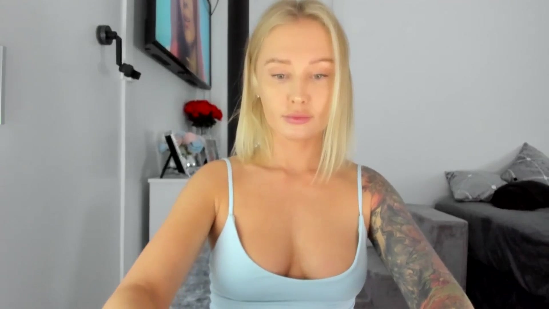 Gallery image thumbnail from AAA_Yas's myfreecams stream on, 03/22/2025, 22:12 image 2 of 20