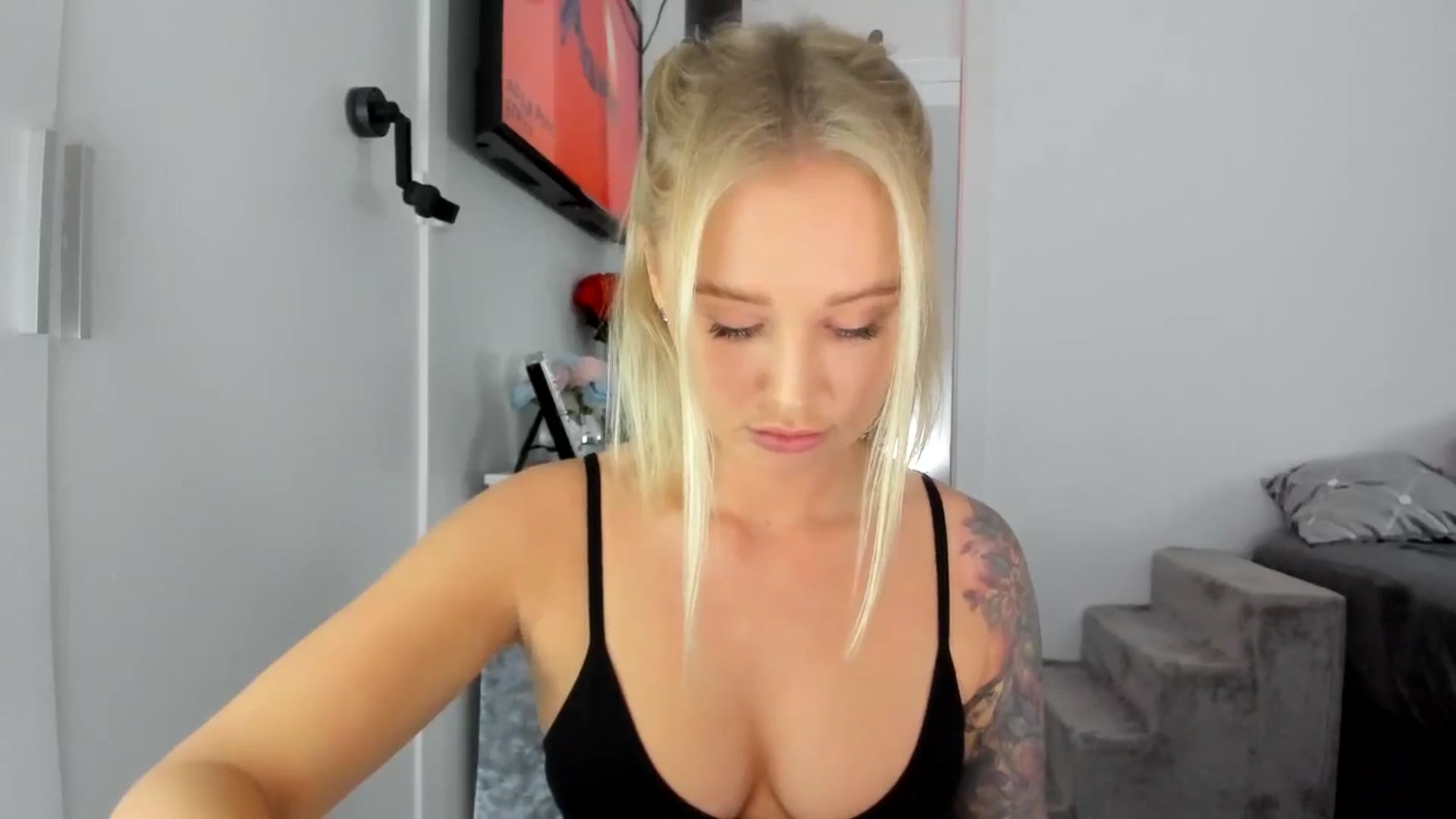 Gallery image thumbnail from AAA_Yas's myfreecams stream on, 03/23/2025, 24:47 image 4 of 20