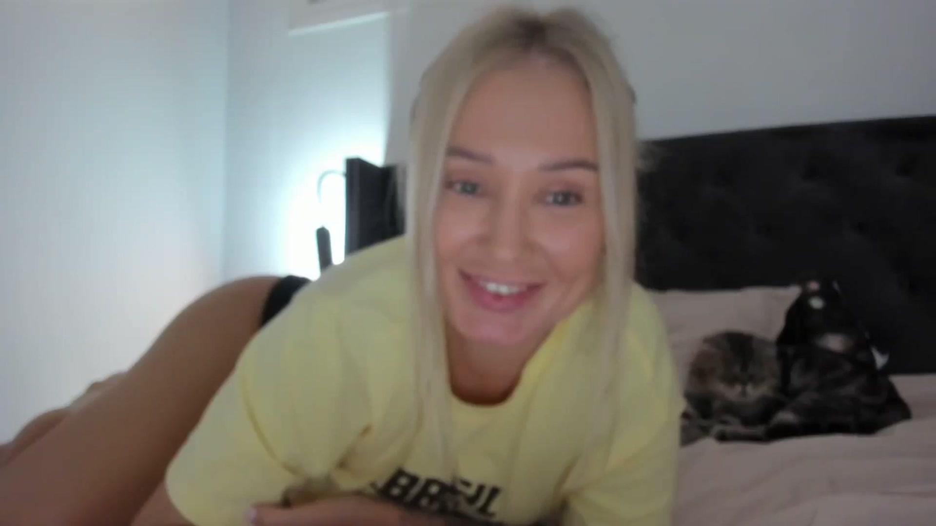 Gallery image thumbnail from AAA_Yas's myfreecams stream on, 06/19/2025, 18:59 image 13 of 20