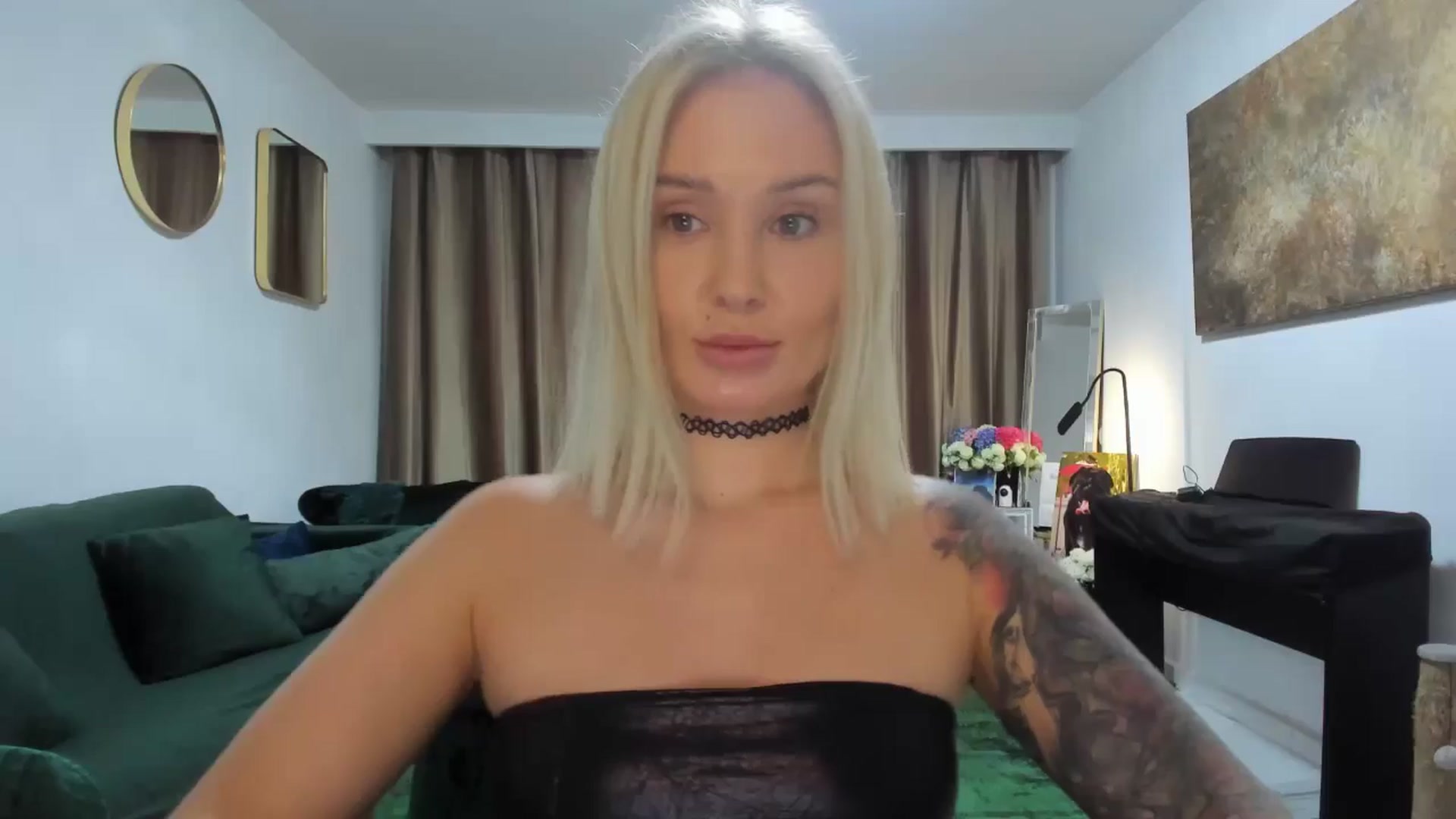 Gallery image thumbnail from AAA_Yas's myfreecams stream on, 06/20/2025, 19:16 image 18 of 20