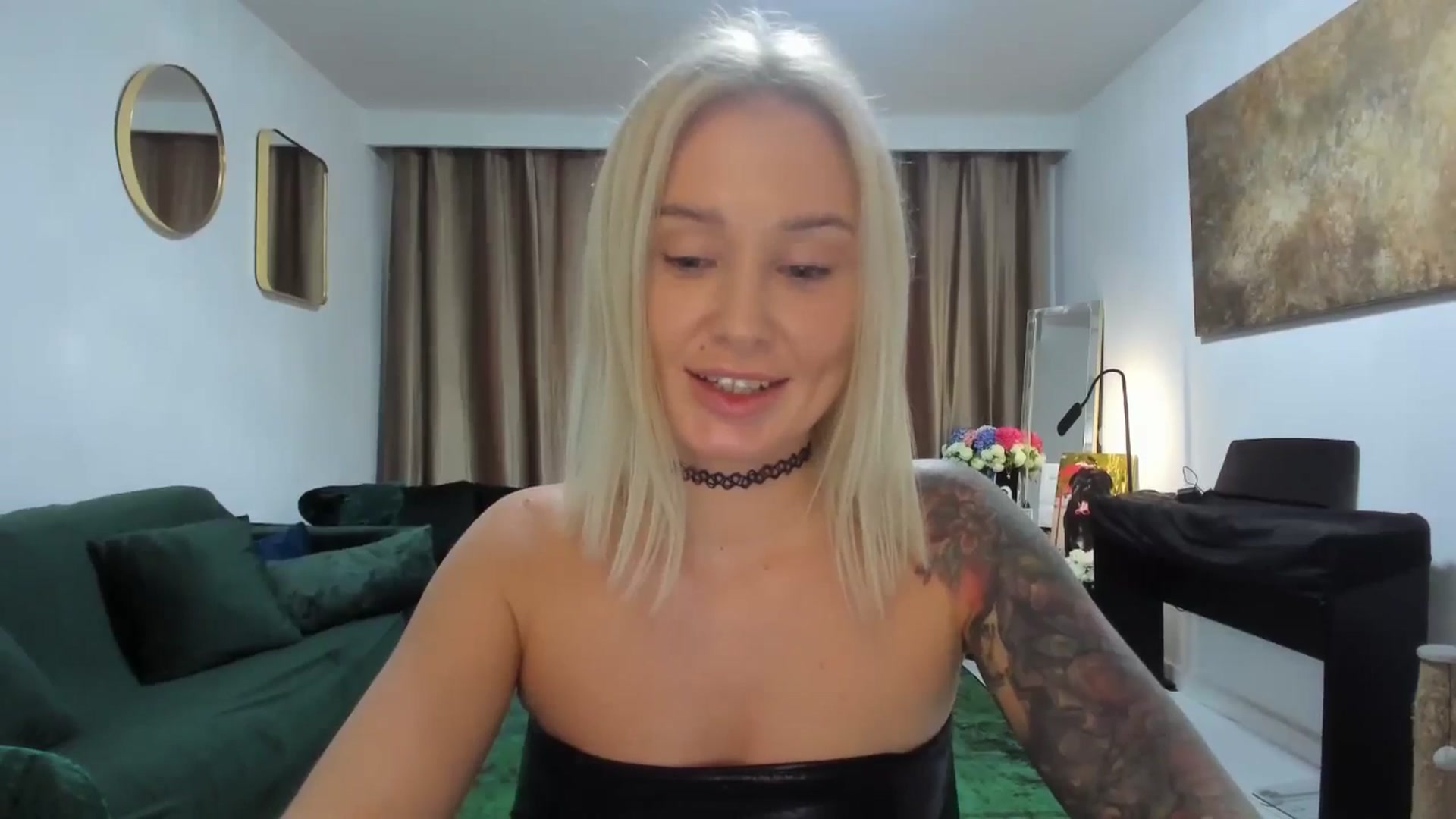 Gallery image thumbnail from AAA_Yas's myfreecams stream on, 06/20/2025, 19:16 image 11 of 20