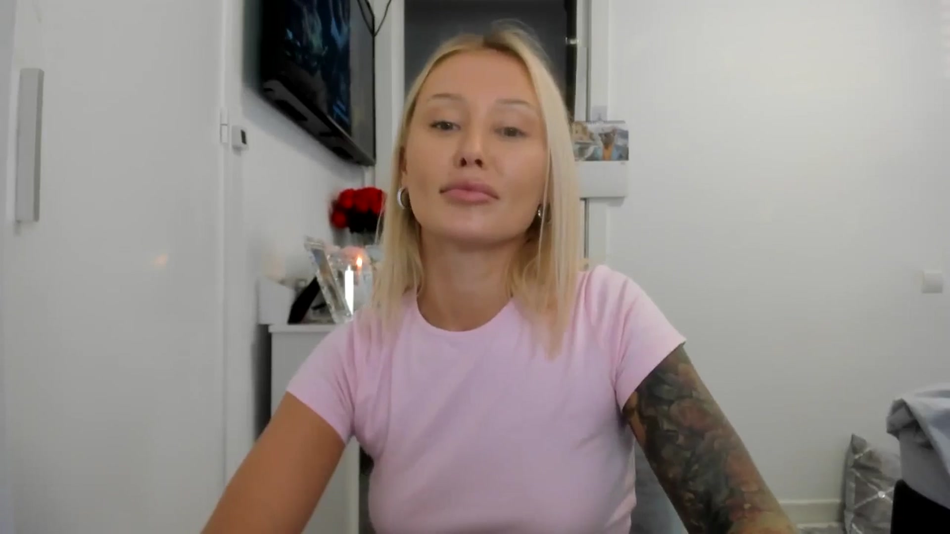 Gallery image thumbnail from AAA_Yas's myfreecams stream on, 08/03/2025, 19:30 image 8 of 20