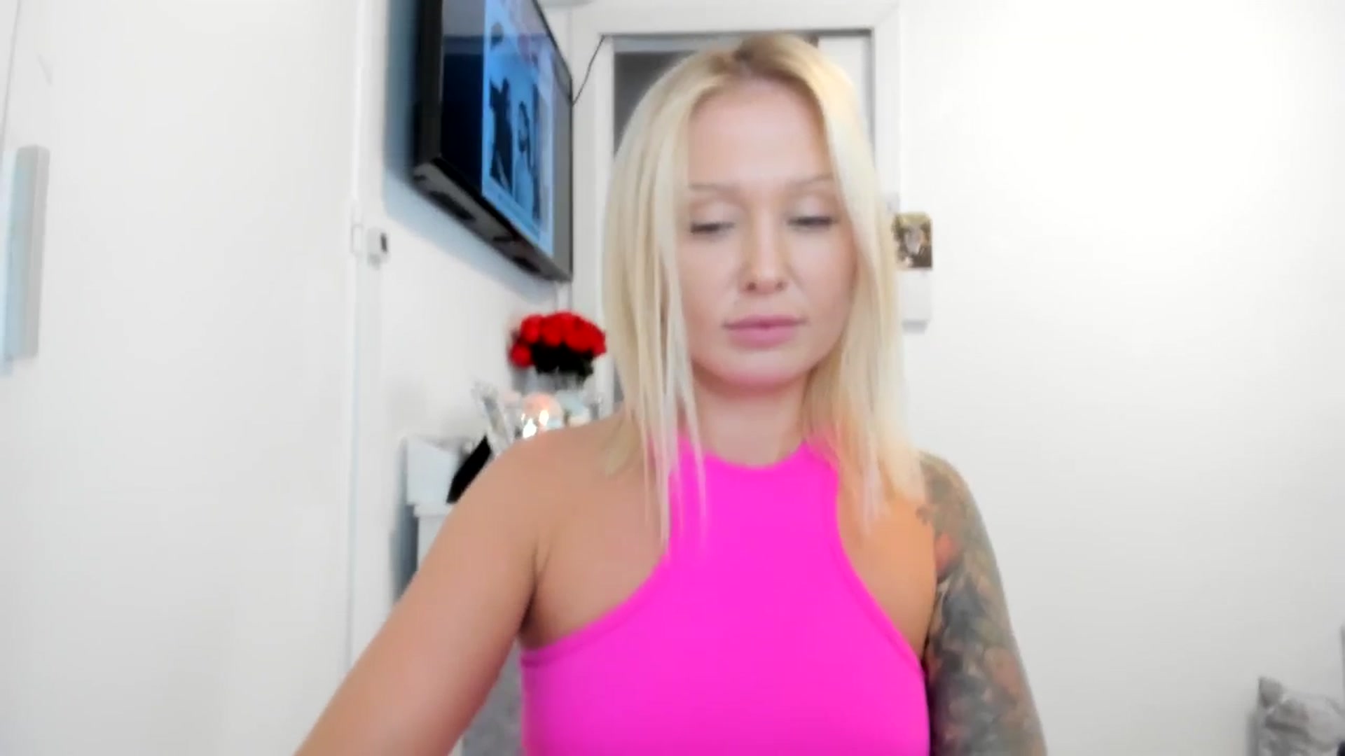 Gallery image thumbnail from AAA_Yas's myfreecams stream on, 08/05/2025, 19:55 image 18 of 20