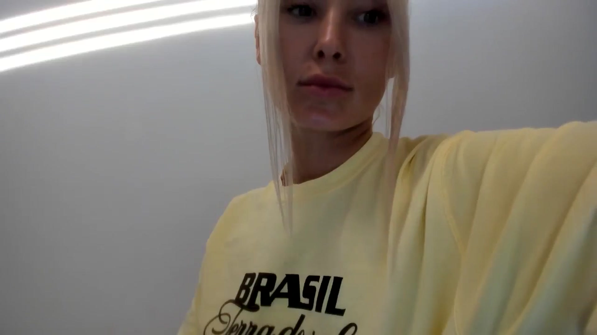 Gallery image thumbnail from AAA_Yas's myfreecams stream on, 08/16/2025, 17:35 image 18 of 20