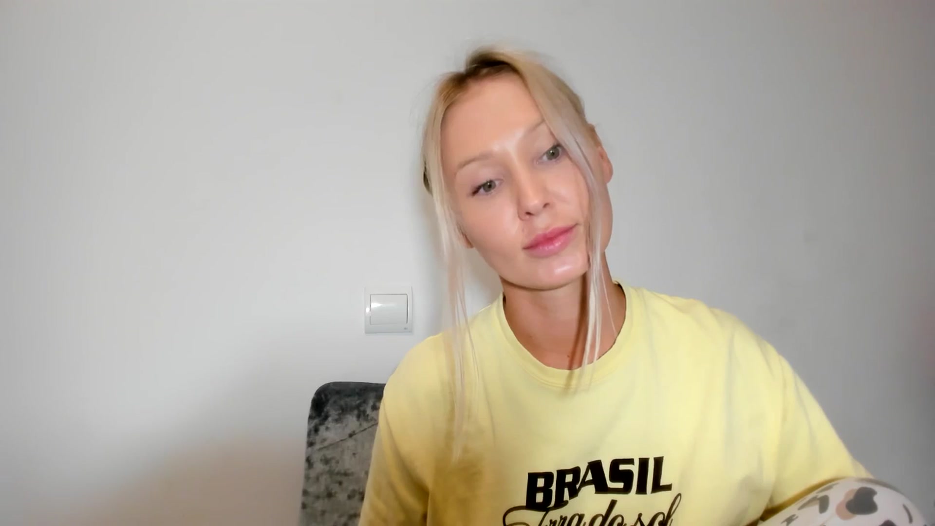 Gallery image thumbnail from AAA_Yas's myfreecams stream on, 08/16/2025, 19:21 image 10 of 20