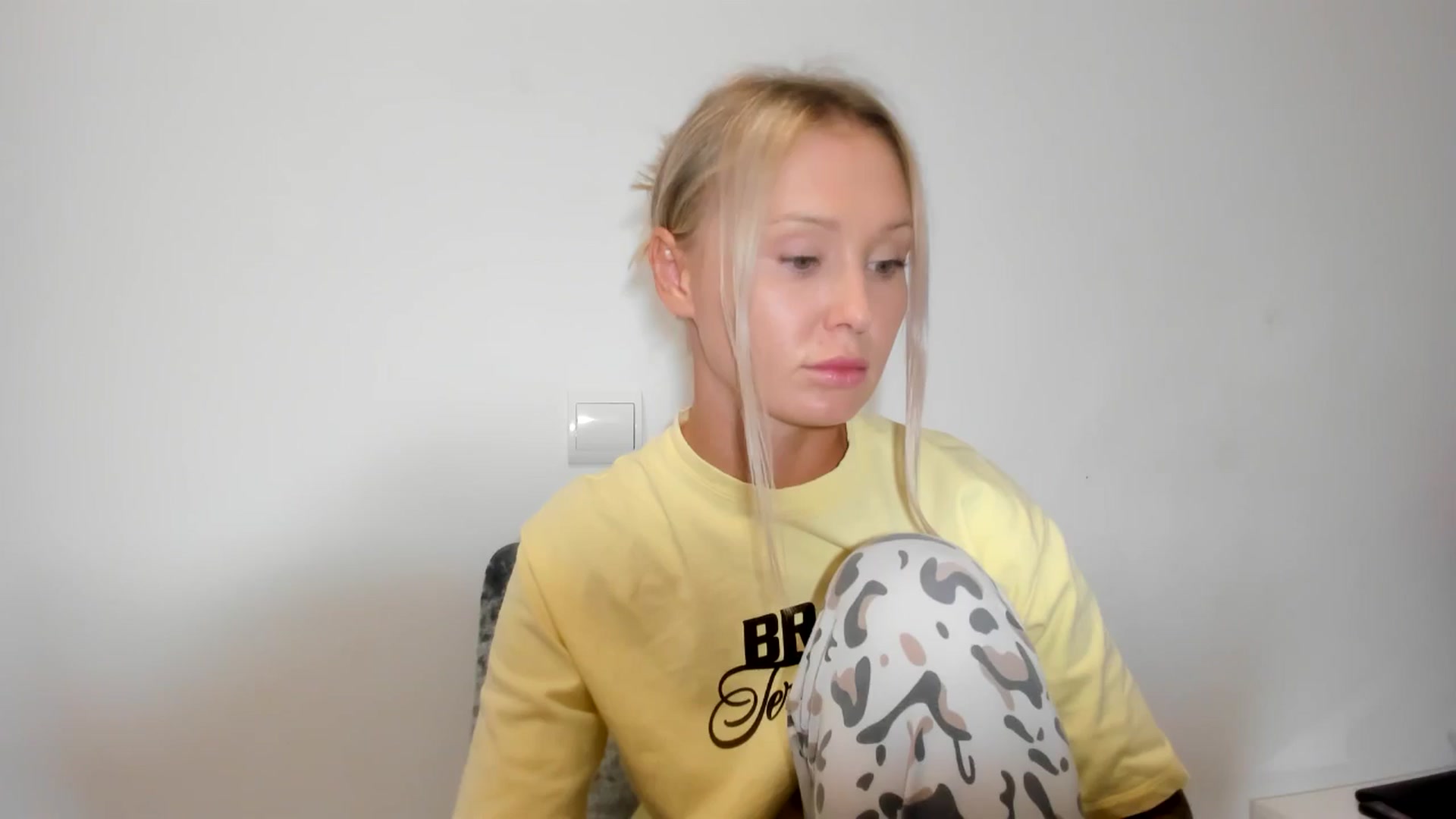 Gallery image thumbnail from AAA_Yas's myfreecams stream on, 08/16/2025, 19:21 image 7 of 20
