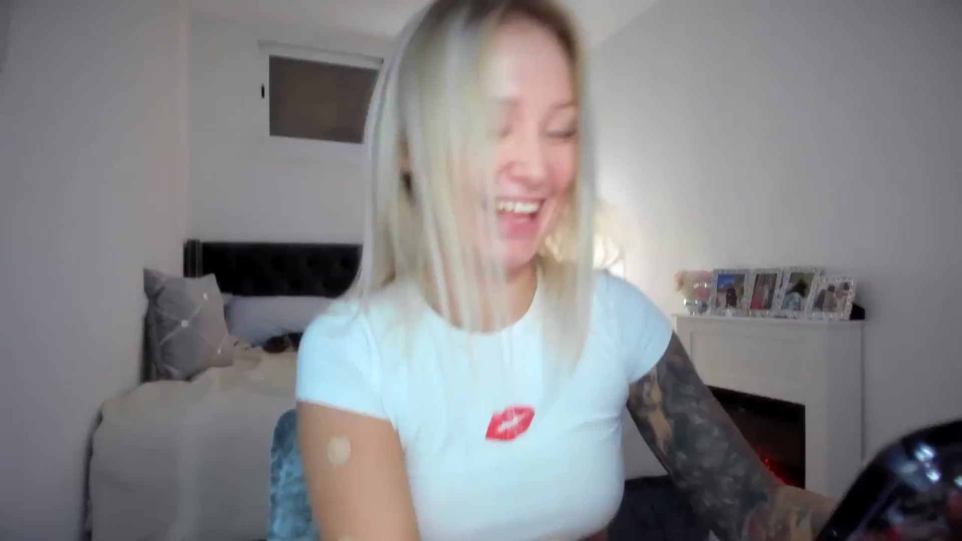 Gallery image thumbnail from AAA_Yas's myfreecams stream on, 09/26/2025, 18:58 image 17 of 20