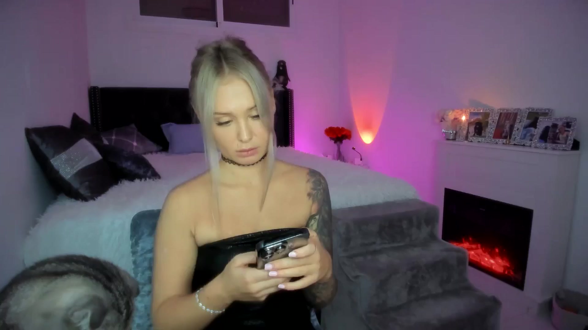 Gallery image thumbnail from AAA_Yas's myfreecams stream on, 10/15/2025, 20:09 image 3 of 20